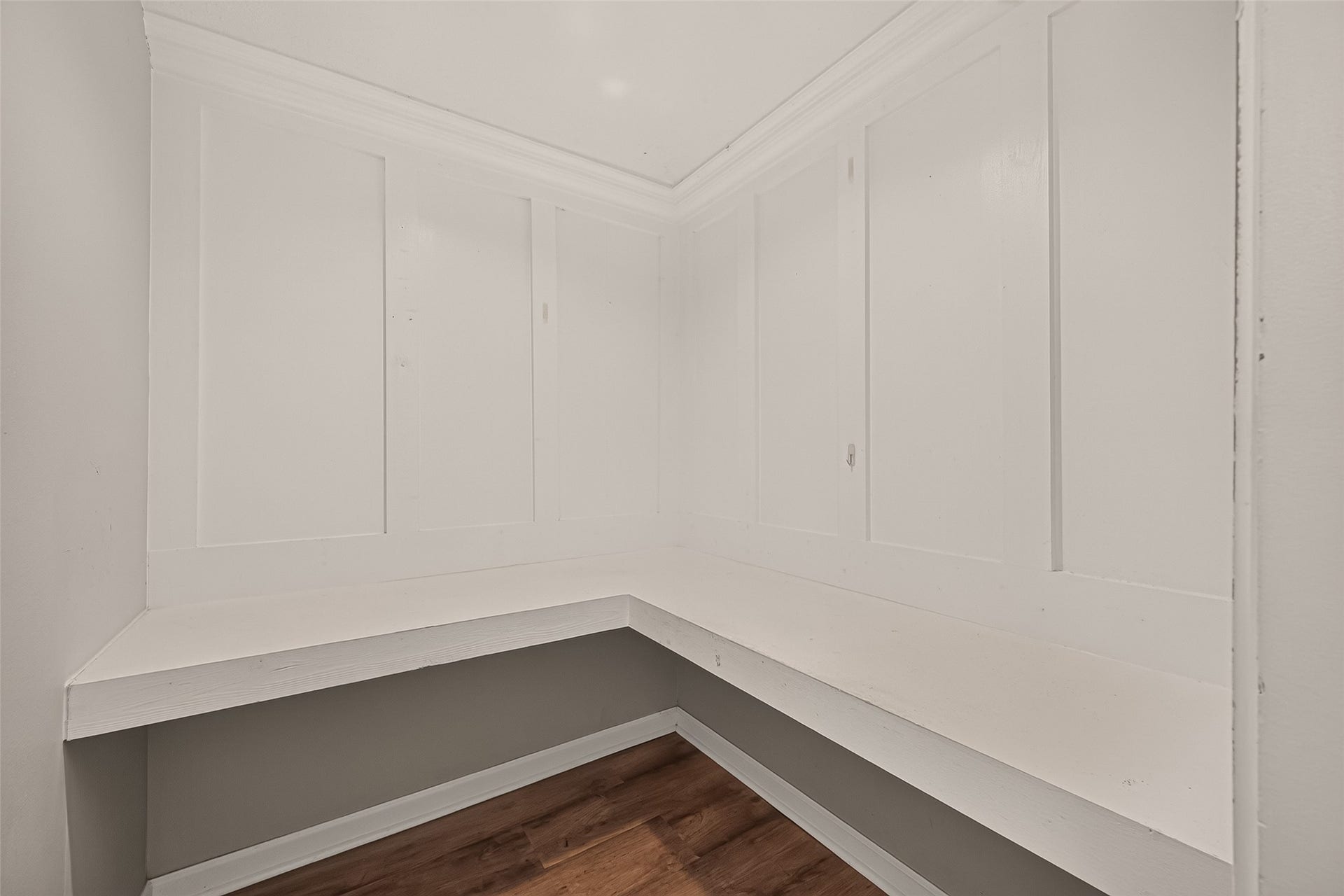 5410 Boyce Springs Drive, Houston, TX 77066 Bonus storage/ mini office