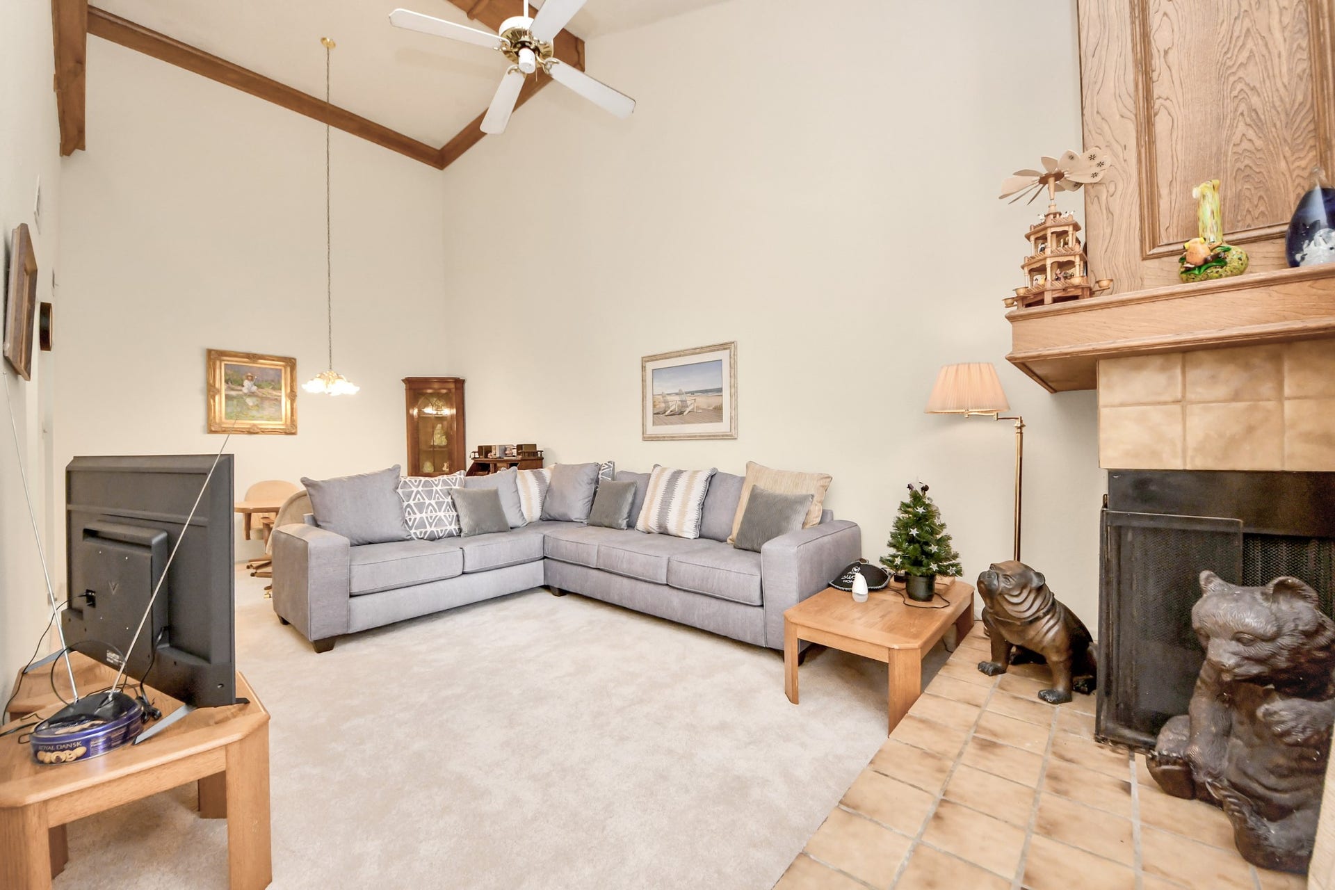 9433 Pagewood Ln, Houston, TX 77063 9433 Pagewood Ln, Houston, TX 77063