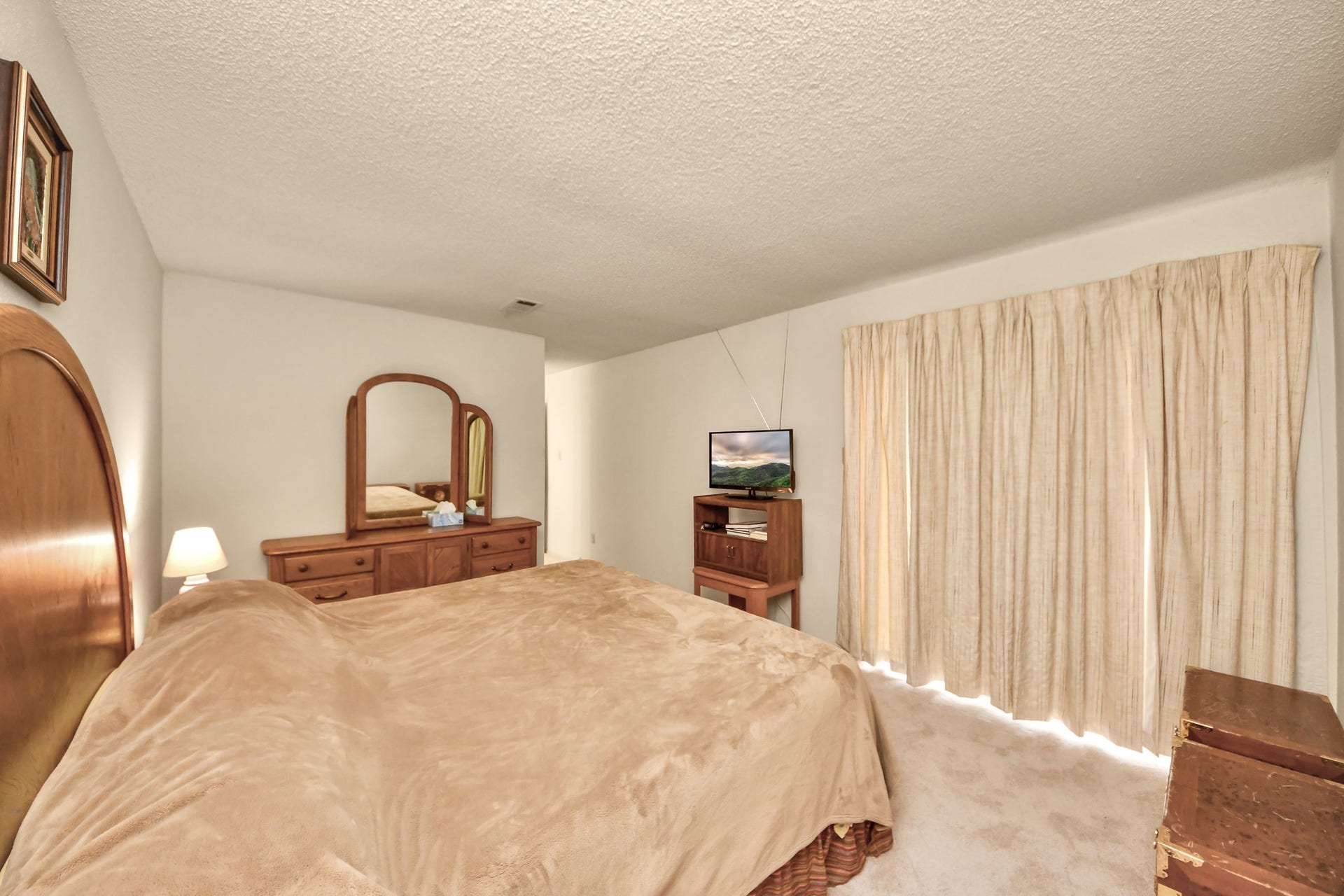 9433 Pagewood Ln, Houston, TX 77063 9433 Pagewood Ln, Houston, TX 77063
