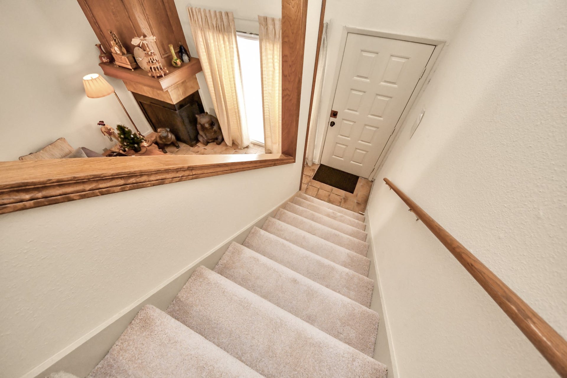 9433 Pagewood Ln, Houston, TX 77063 9433 Pagewood Ln, Houston, TX 77063