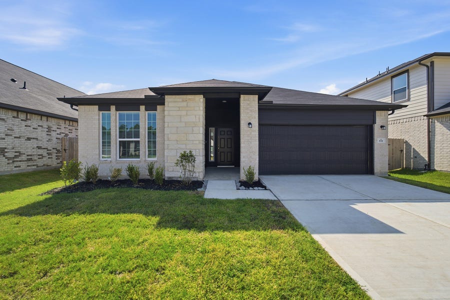 Property photo for 831 White Pine Haven Lane, Crosby, TX