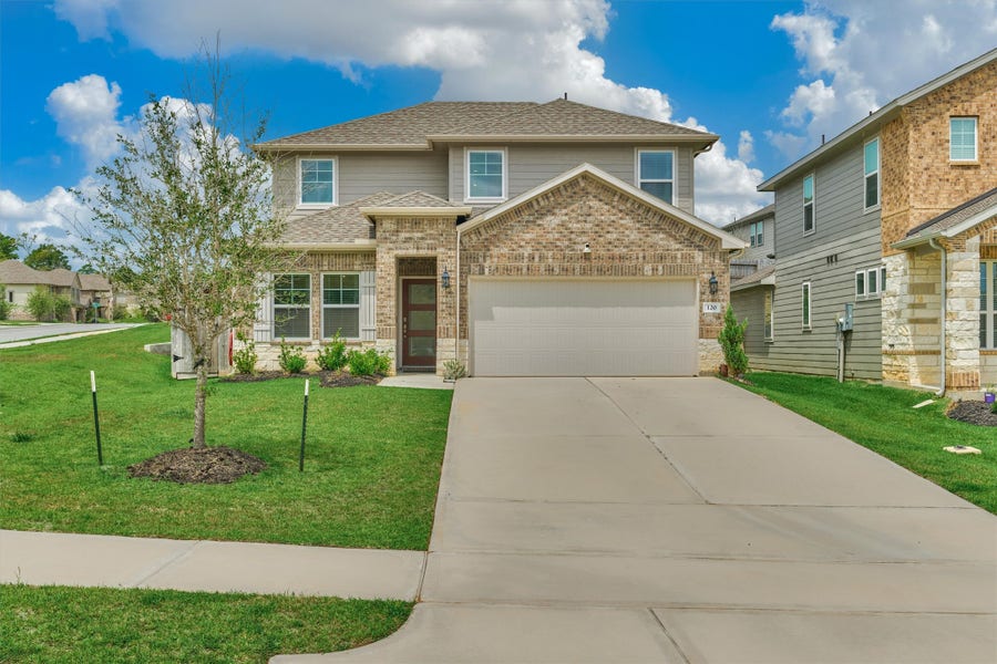 Property photo for 120 Porter Bend Court, Montgomery, TX