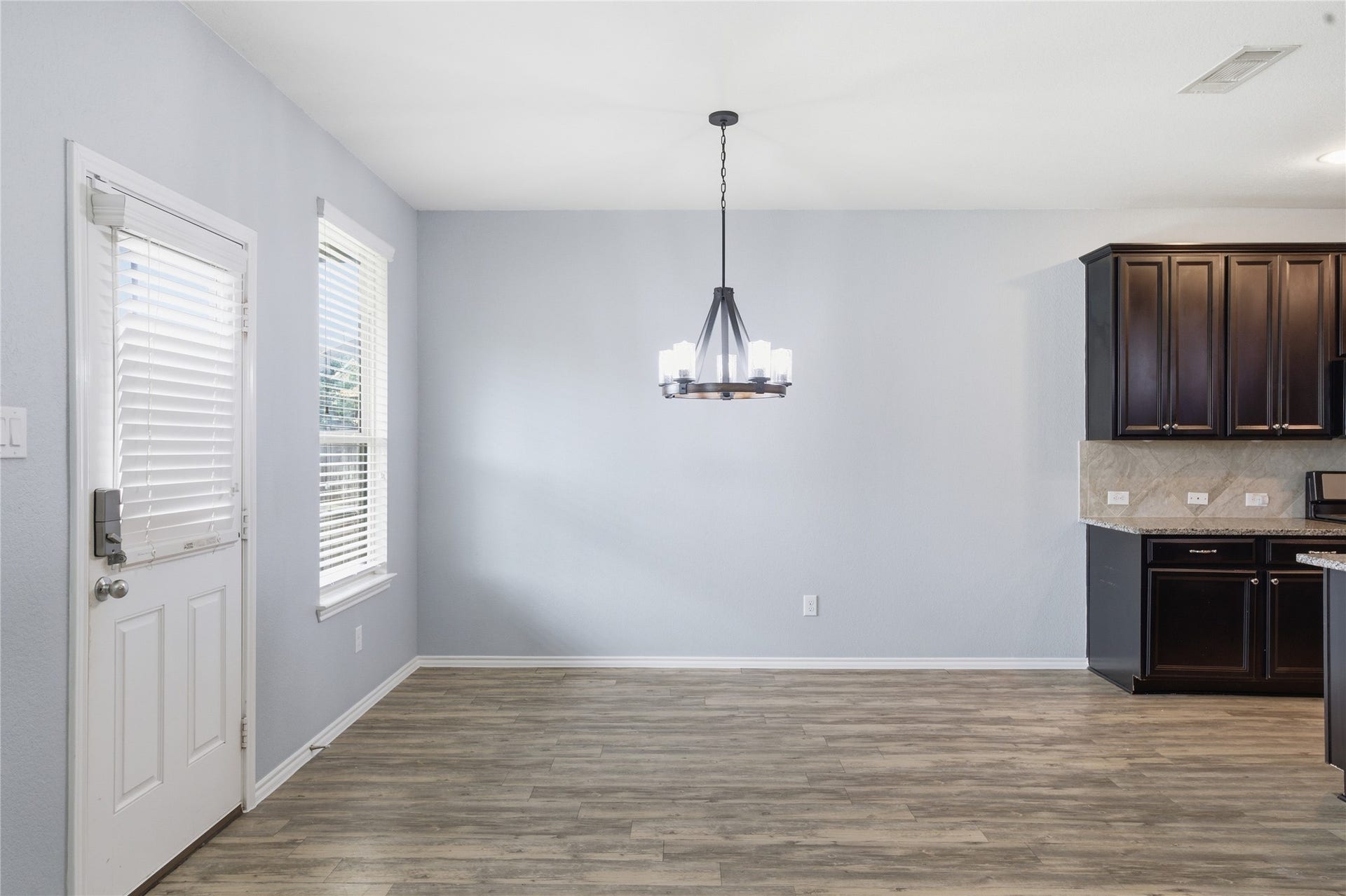 30253 Creekside Drive, Brookshire, TX 77423