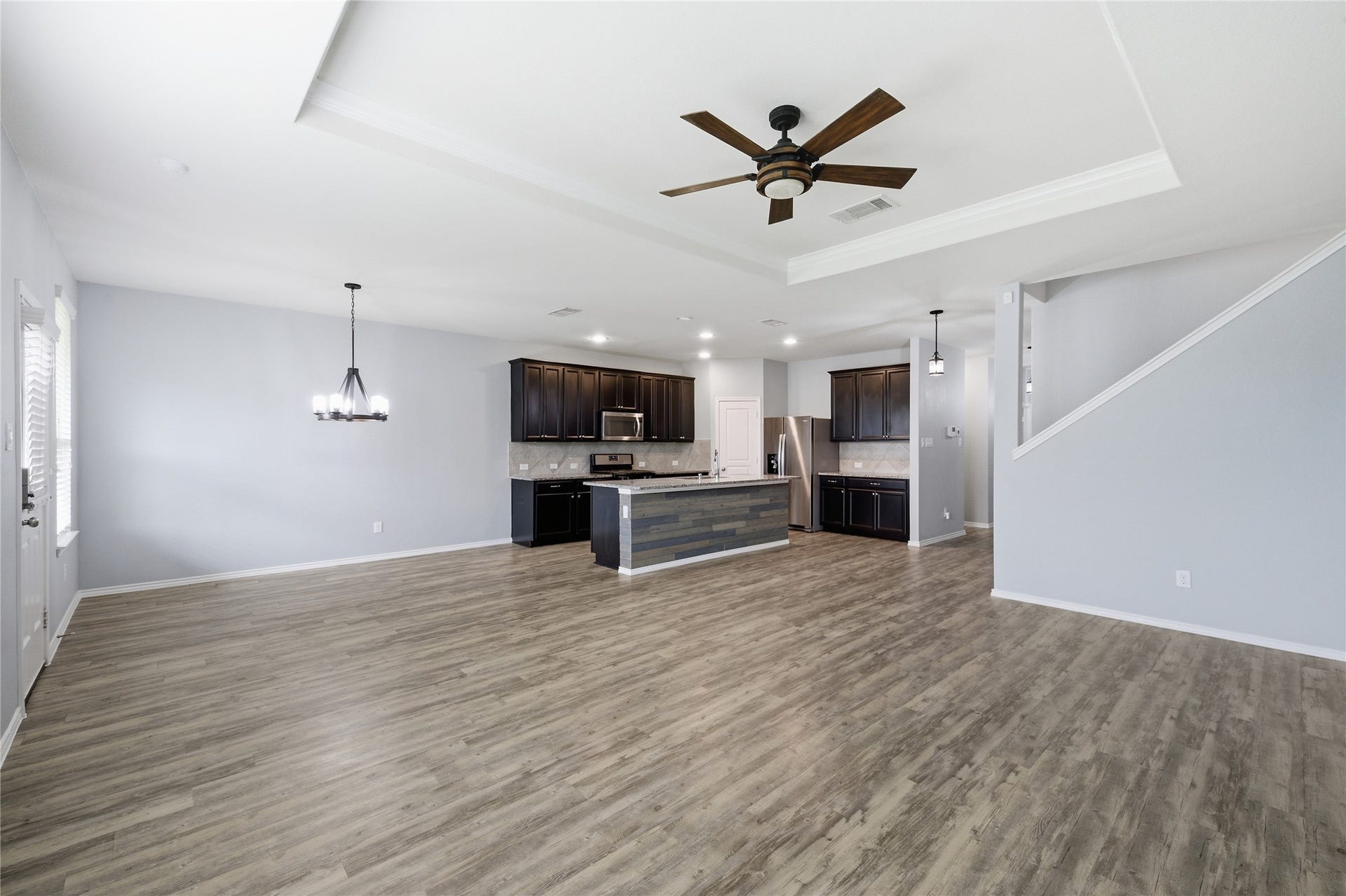 30253 Creekside Drive, Brookshire, TX 77423