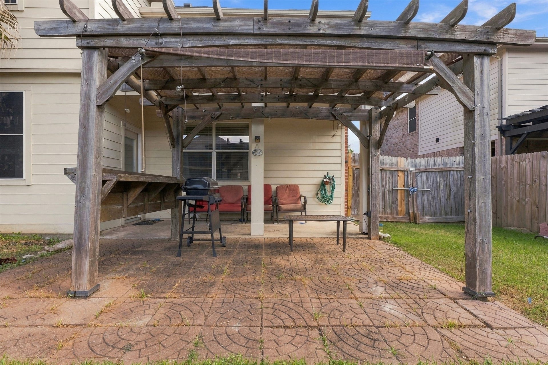 4112 S Meridian Greens Drive, Dickinson, TX 77539 Another view of patio with pergola