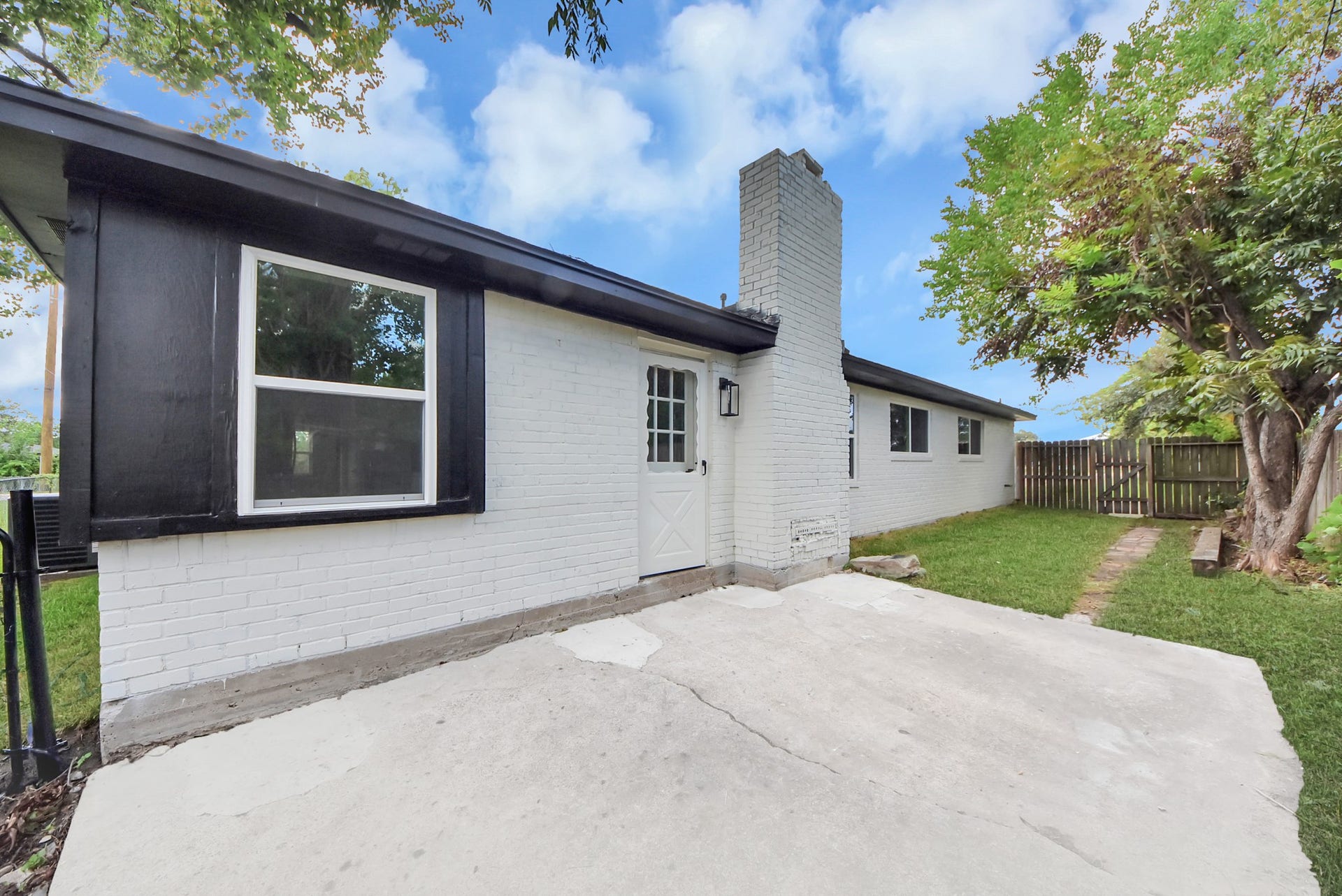 1101 Flint Street, Houston, TX 77029 1101 Flint Street, Houston, TX 77029
