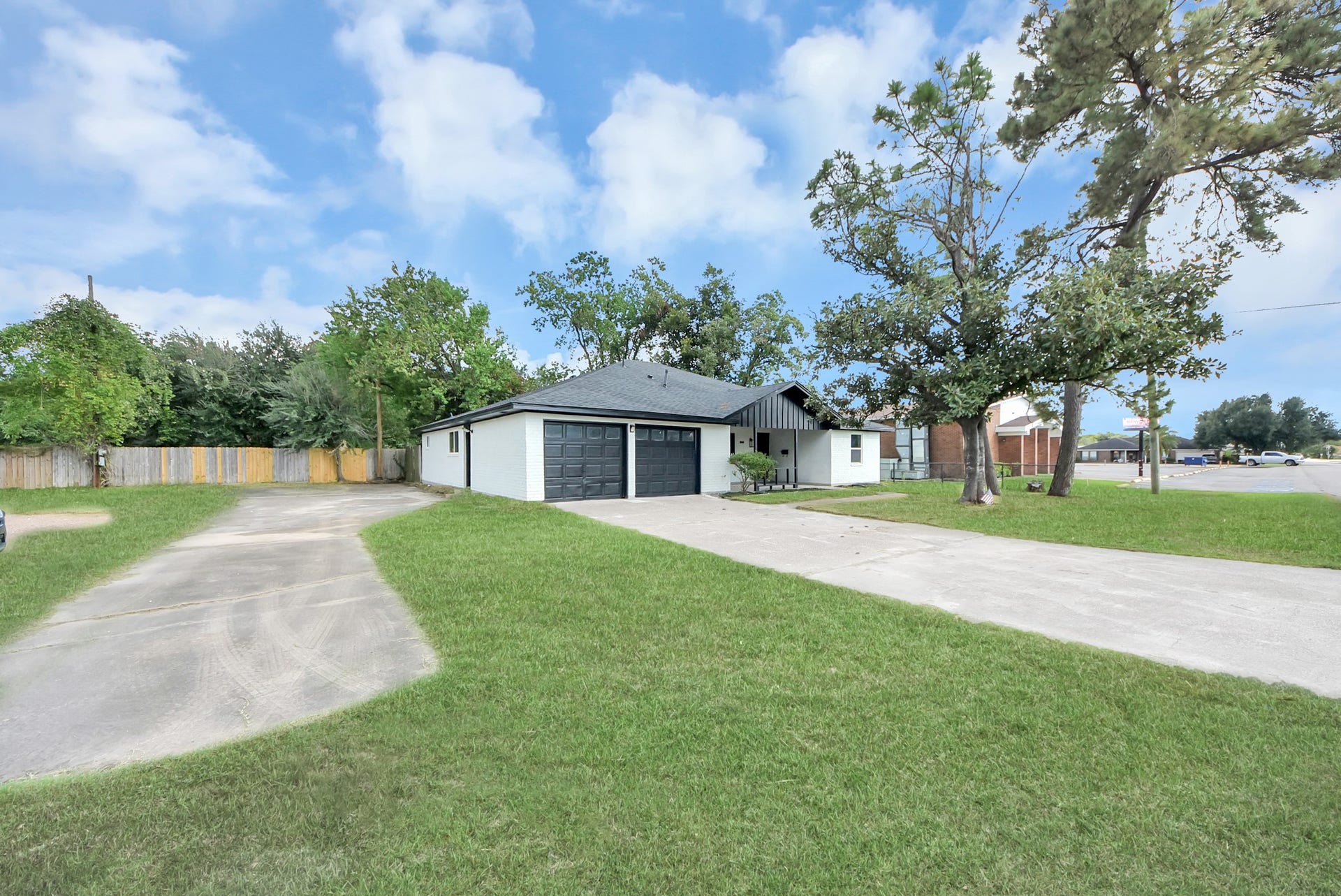 1101 Flint Street, Houston, TX 77029 1101 Flint Street, Houston, TX 77029