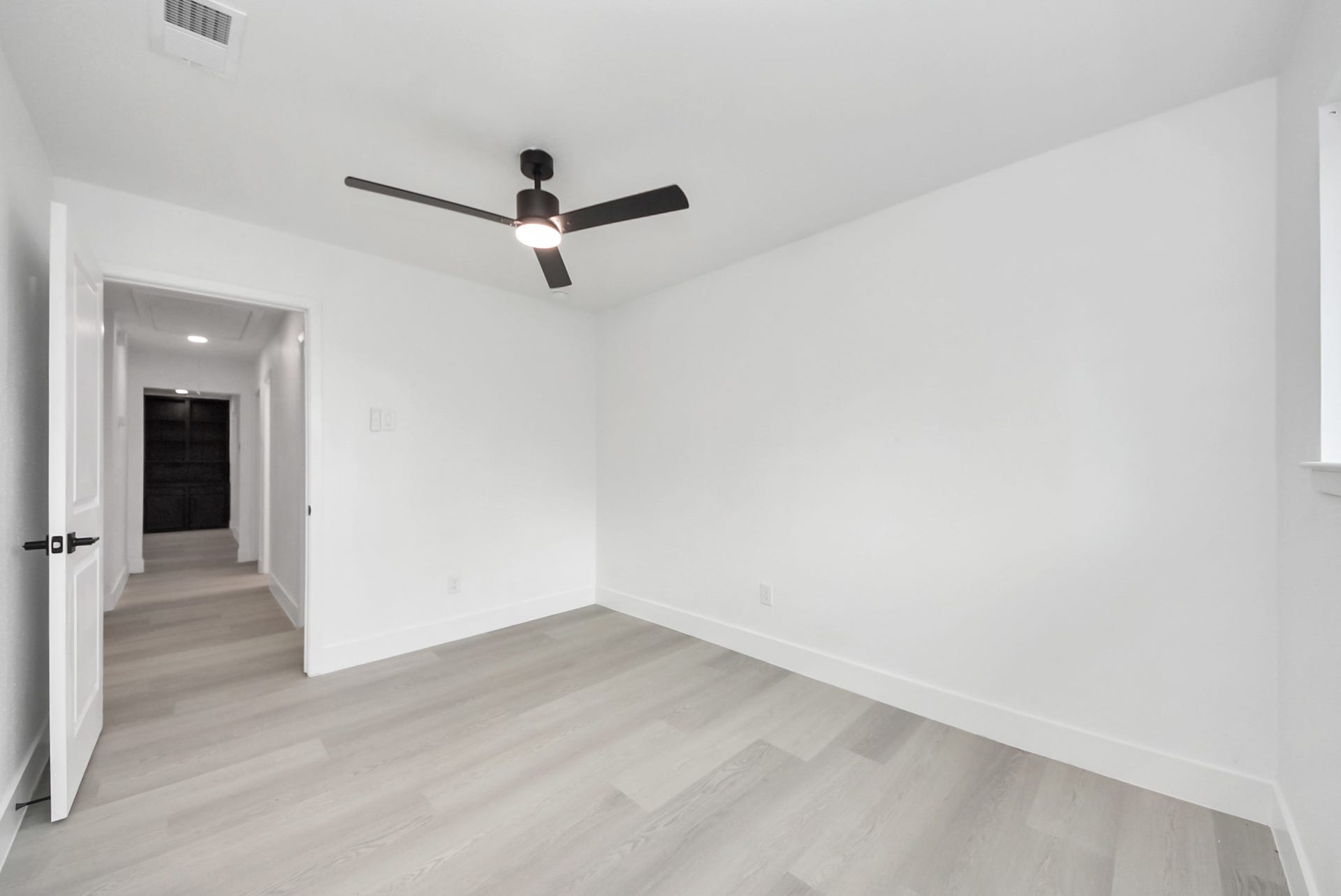 1101 Flint Street, Houston, TX 77029 1101 Flint Street, Houston, TX 77029
