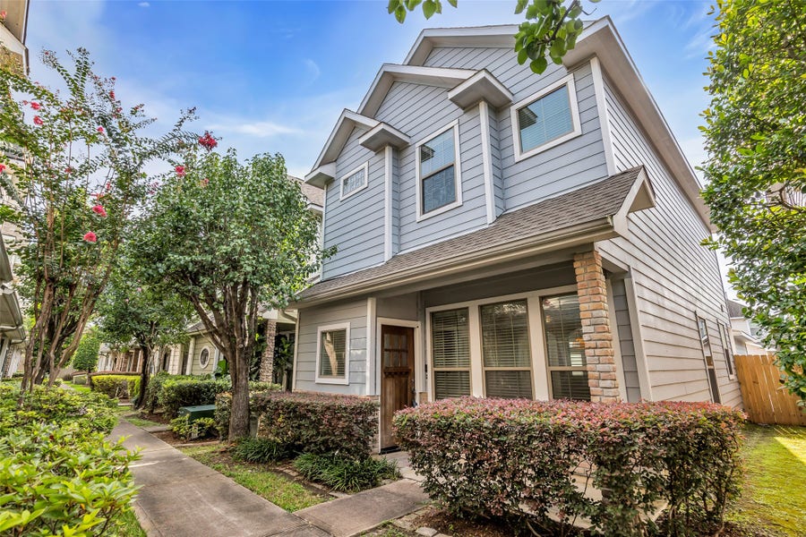 Property photo for 1821 Woodbend Village Court, Houston, TX