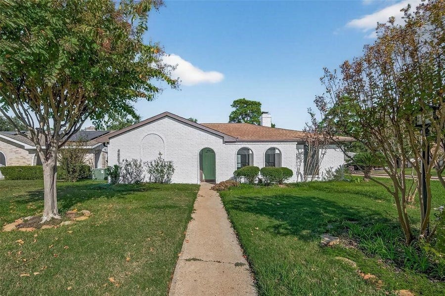 Property photo for 17418 Largs Circle, Spring, TX