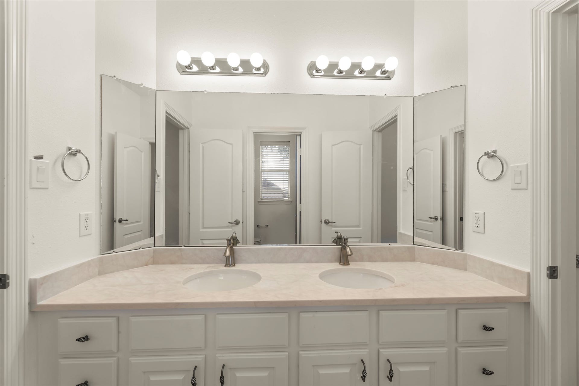 1211 Sterling Court, Katy, TX 77494 1211 Sterling Court, Katy, TX 77494