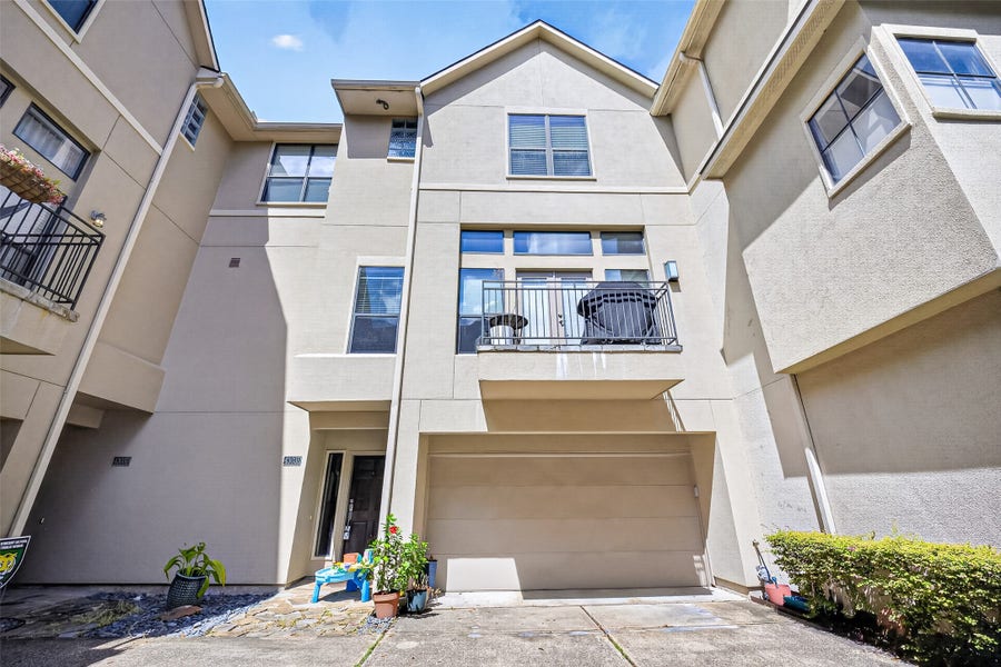 Property photo for 4303 Rose Street, #E, Houston, TX