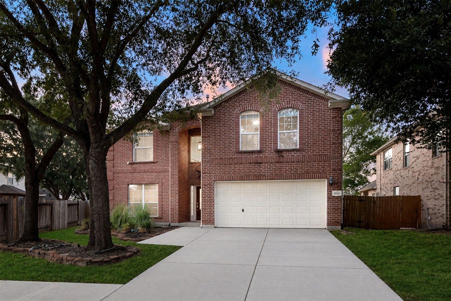 Property photo for 4418 Bridgestone Cedar Drive, Spring, TX