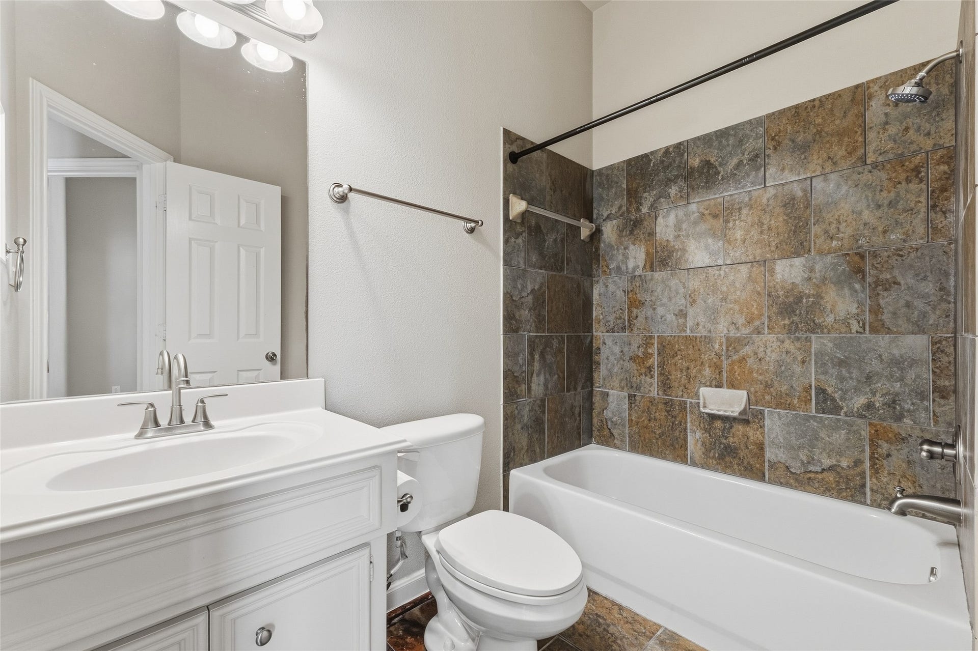 4006 Wolf Springs Court, Sugar Land, TX 77479