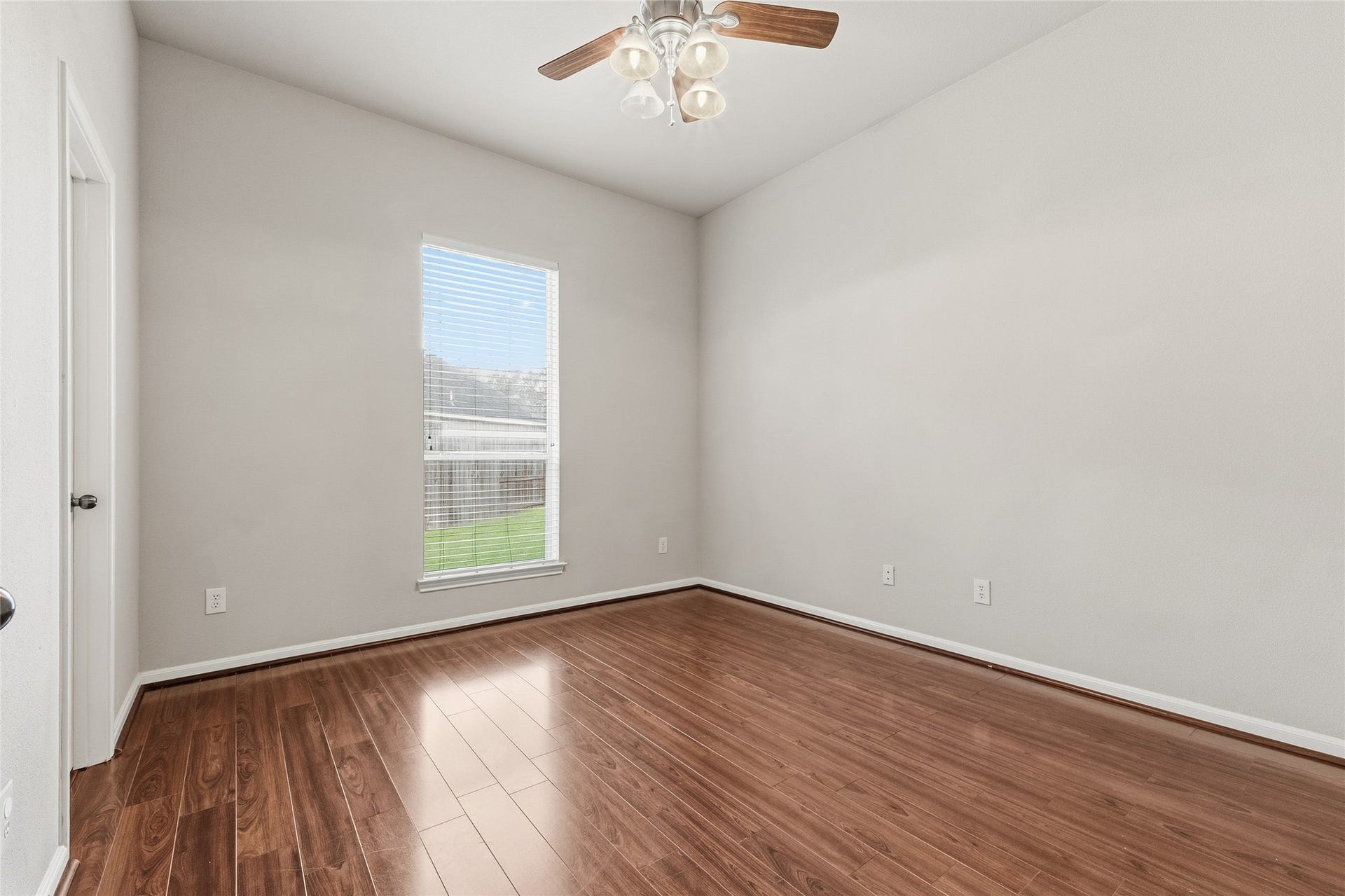 4006 Wolf Springs Court, Sugar Land, TX 77479