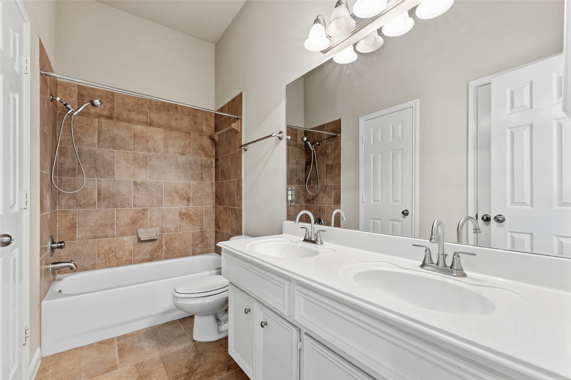 4006 Wolf Springs Court, Sugar Land, TX 77479