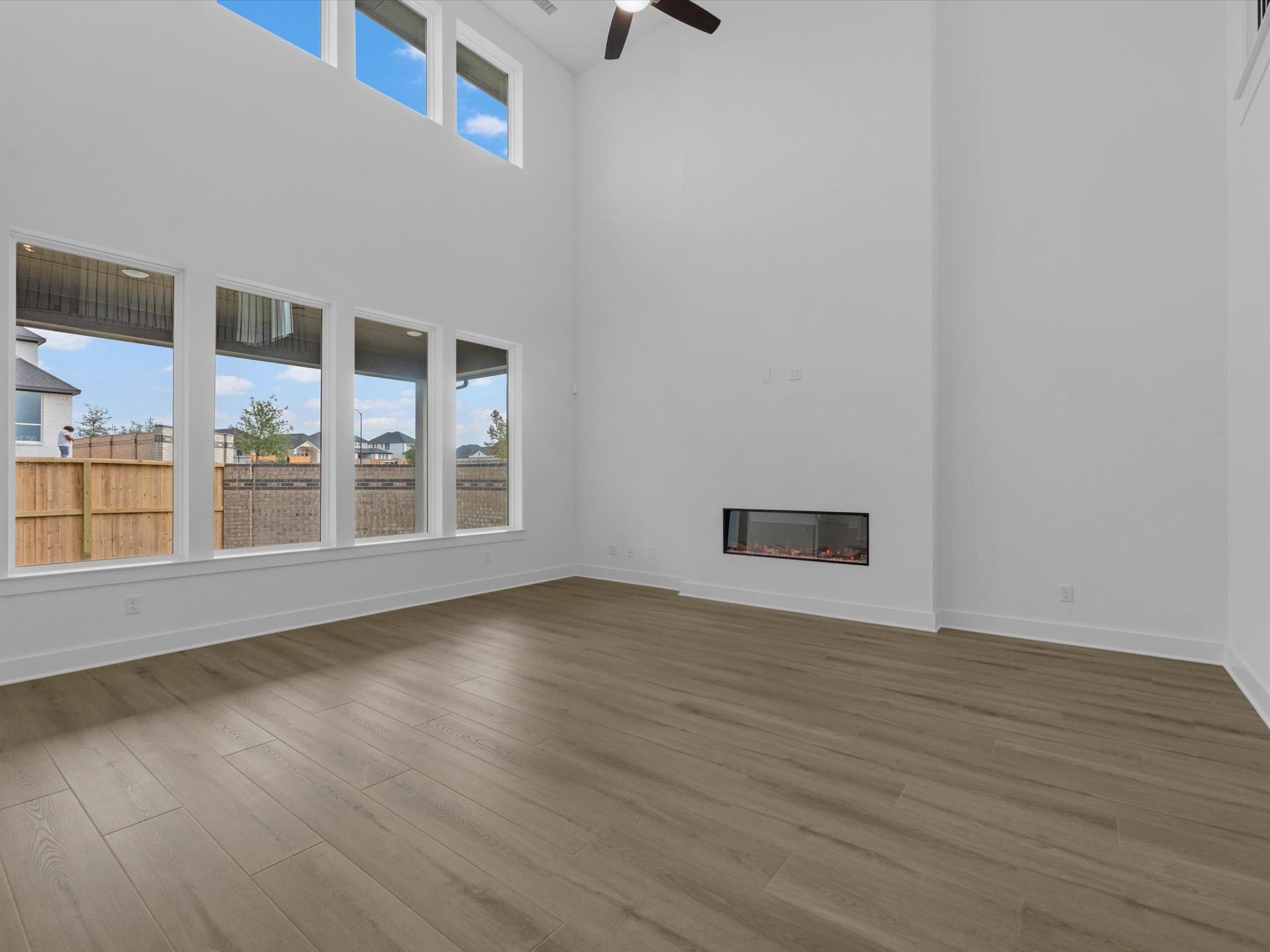 8039 Leaf Drift Court, Fulshear, TX 77441