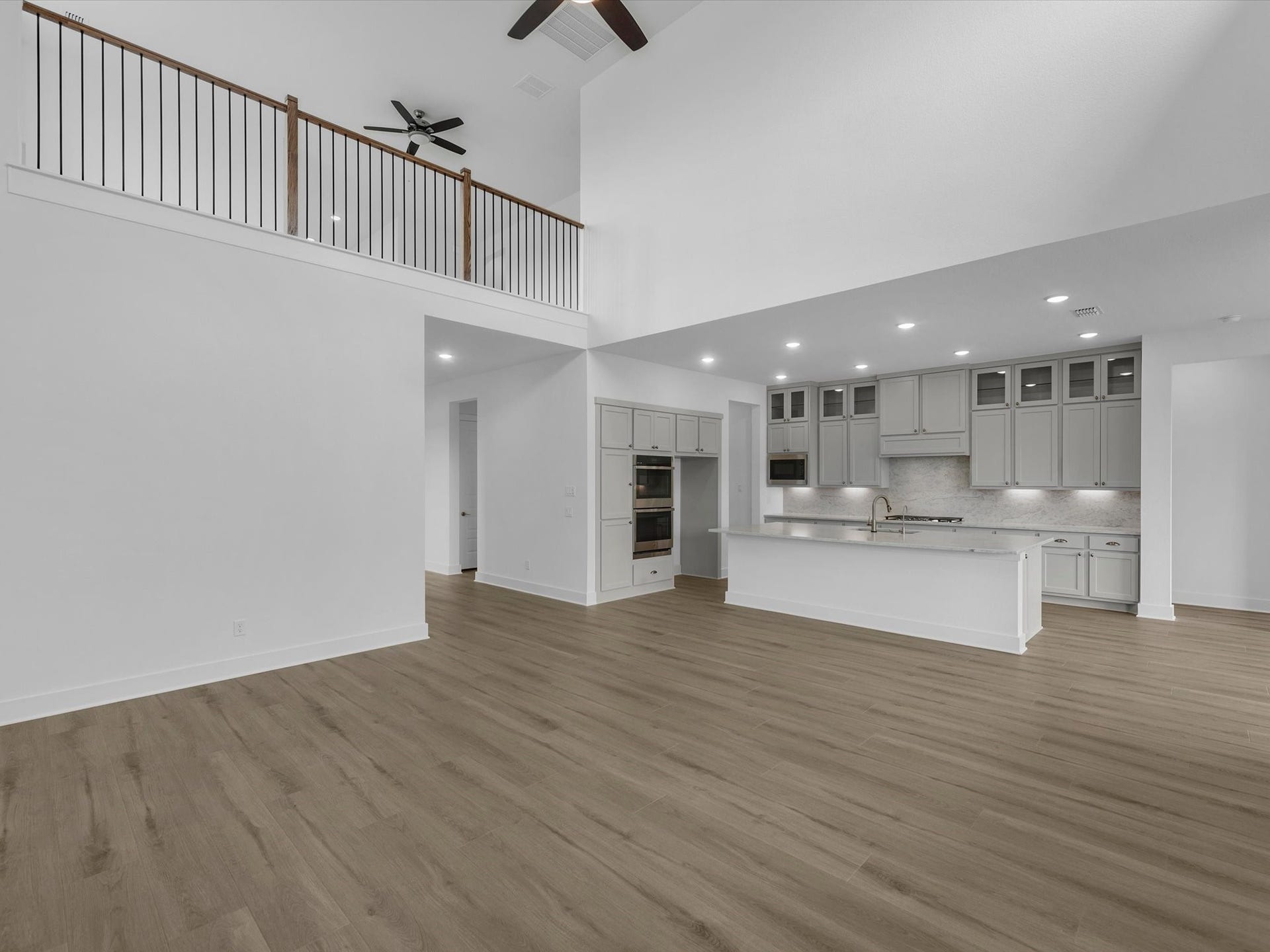 8039 Leaf Drift Court, Fulshear, TX 77441