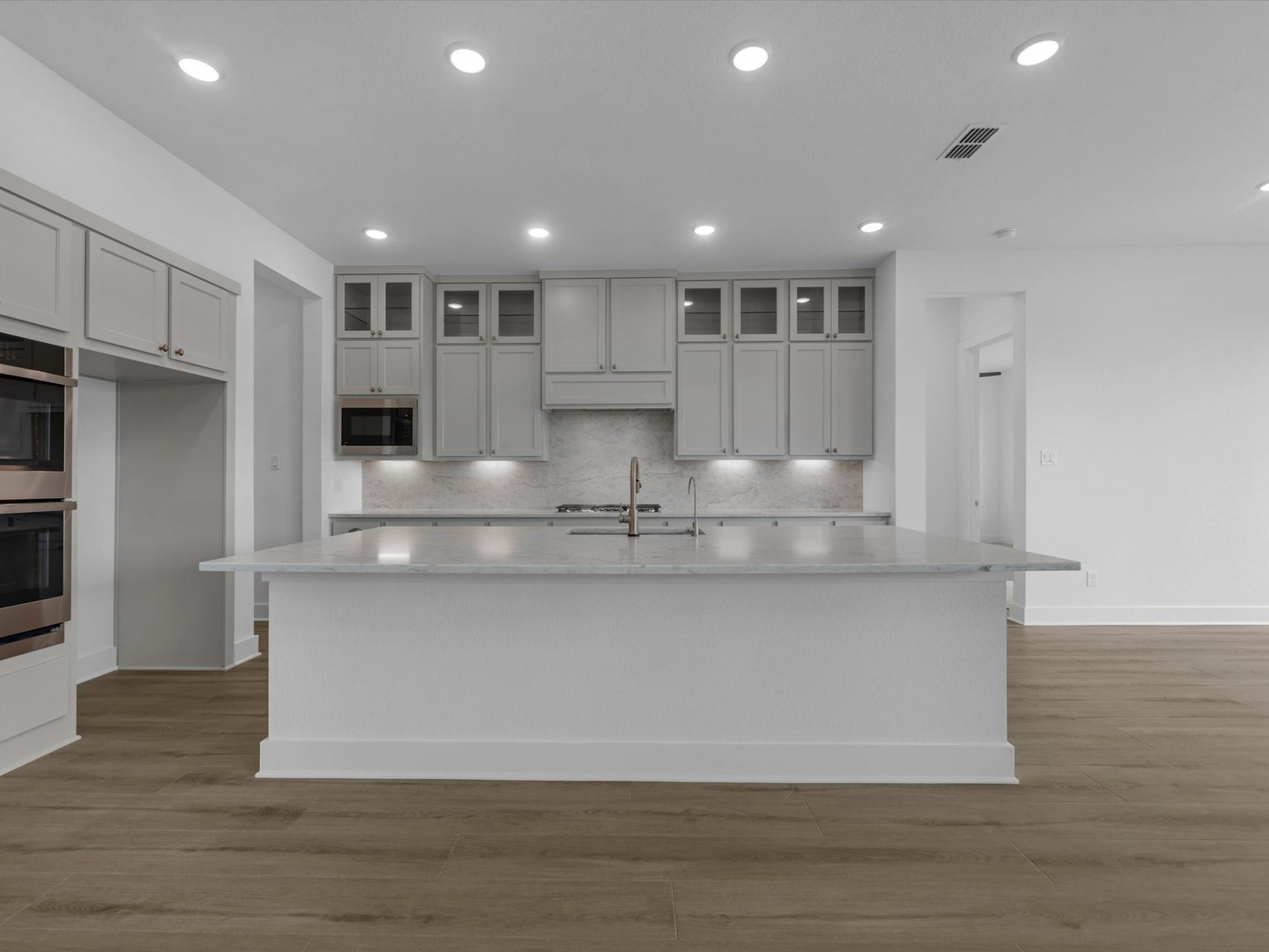 8039 Leaf Drift Court, Fulshear, TX 77441