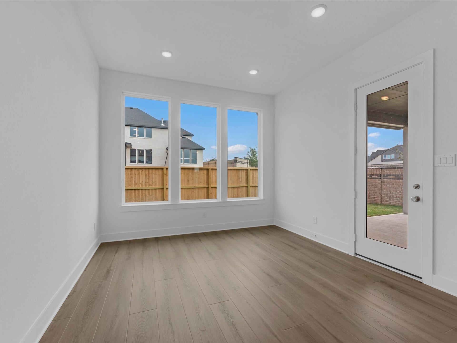 8039 Leaf Drift Court, Fulshear, TX 77441