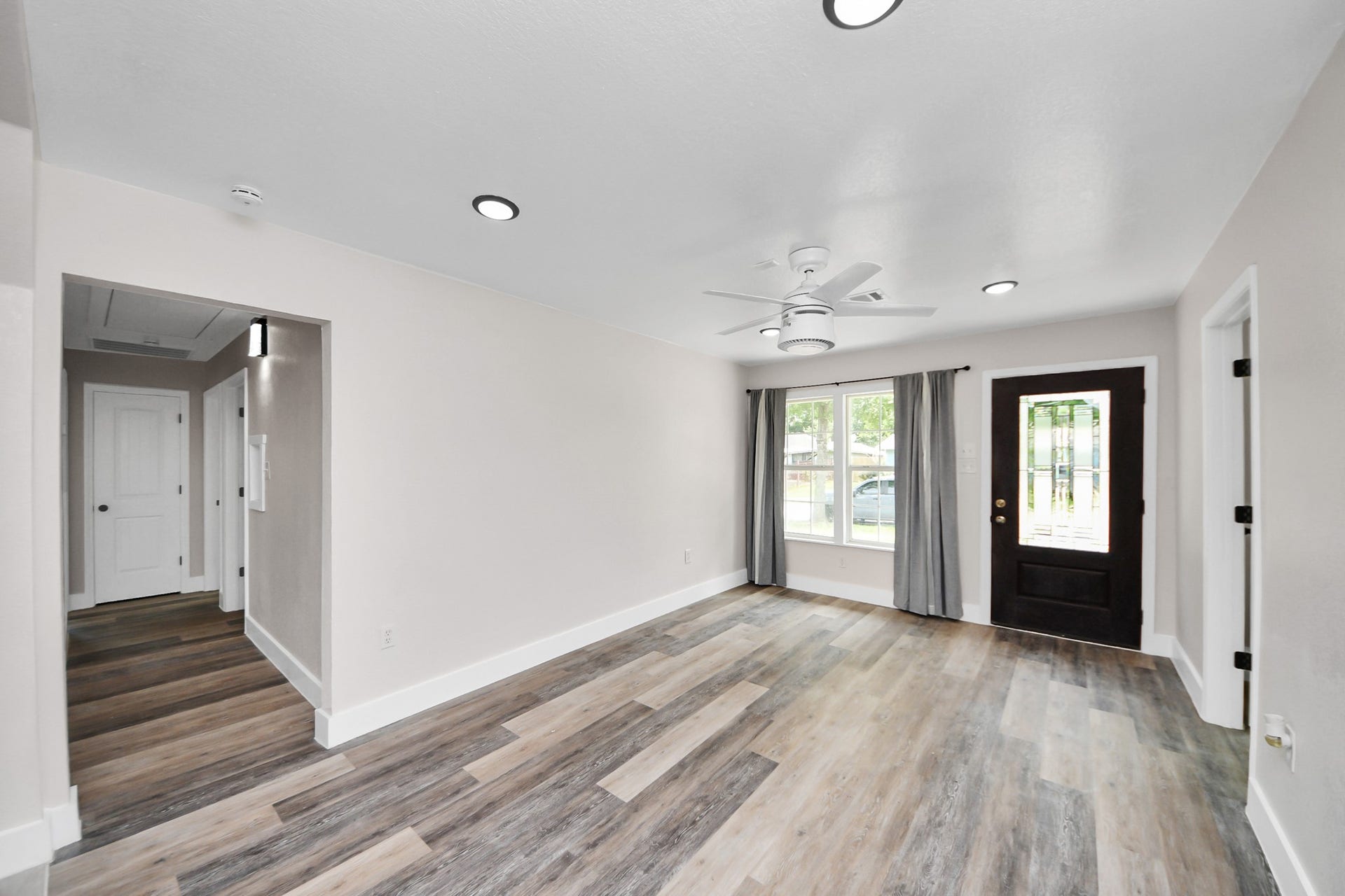 5903 Belneath Street, Houston, TX 77033
