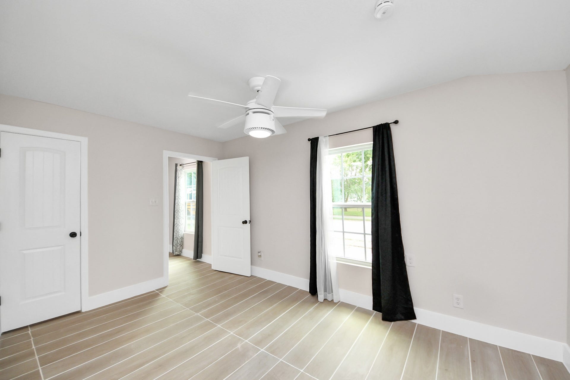 5903 Belneath Street, Houston, TX 77033