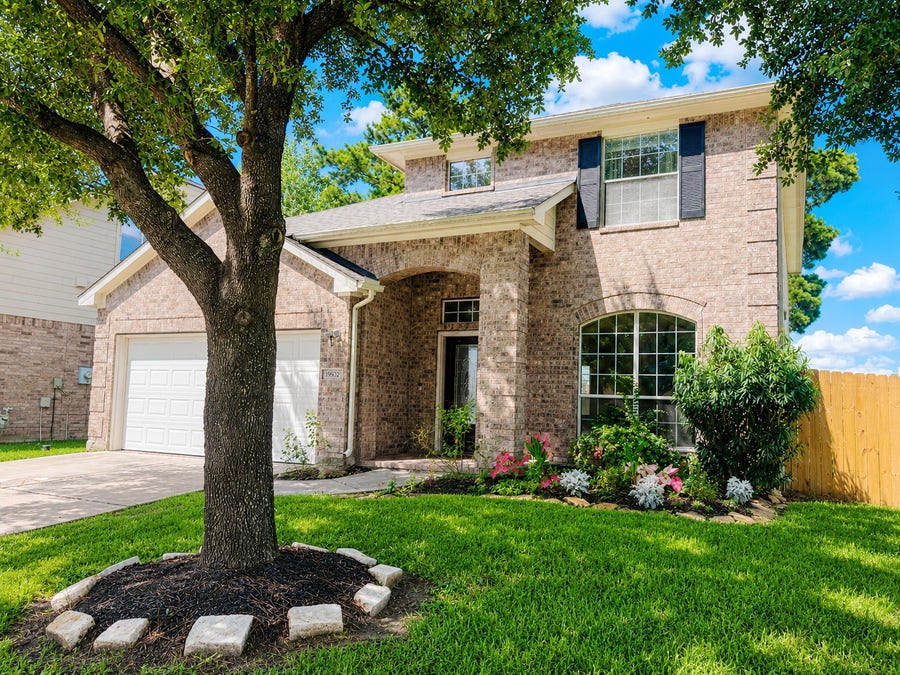 Property photo for 19502 Country Mountain Court, Spring, TX