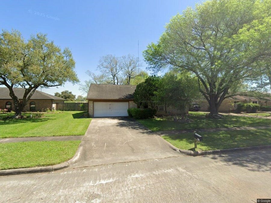 Property photo for 2915 Cherry Springs Drive, Missouri City, TX