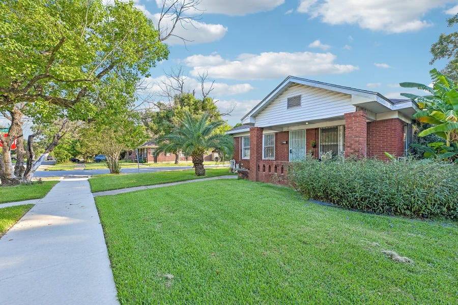Property photo for 1466 Lawson Street, Houston, TX