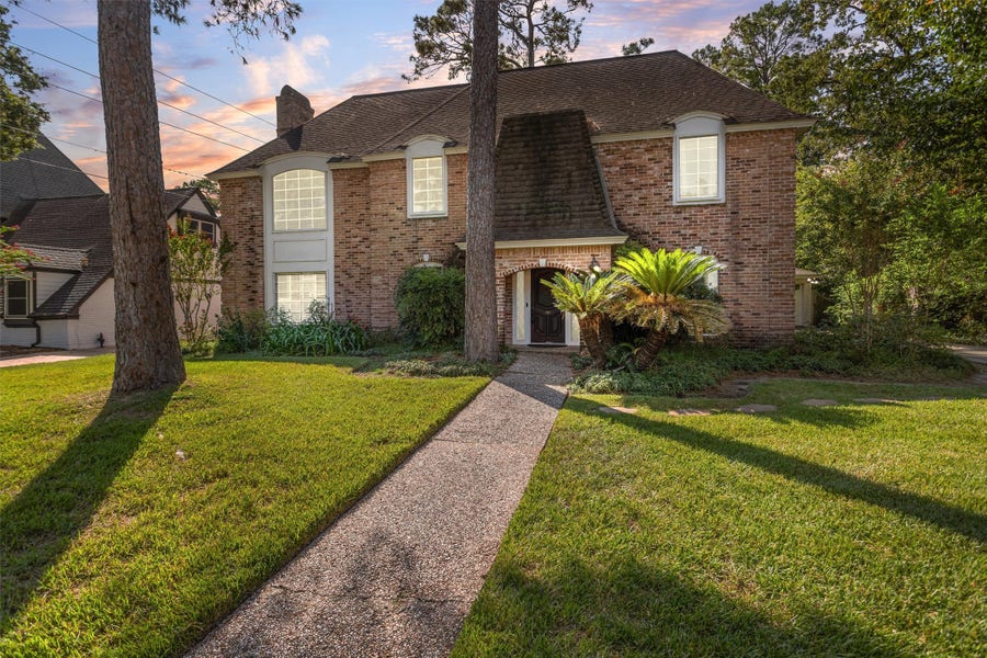 Property photo for 5611 Pebble Springs Drive, Houston, TX