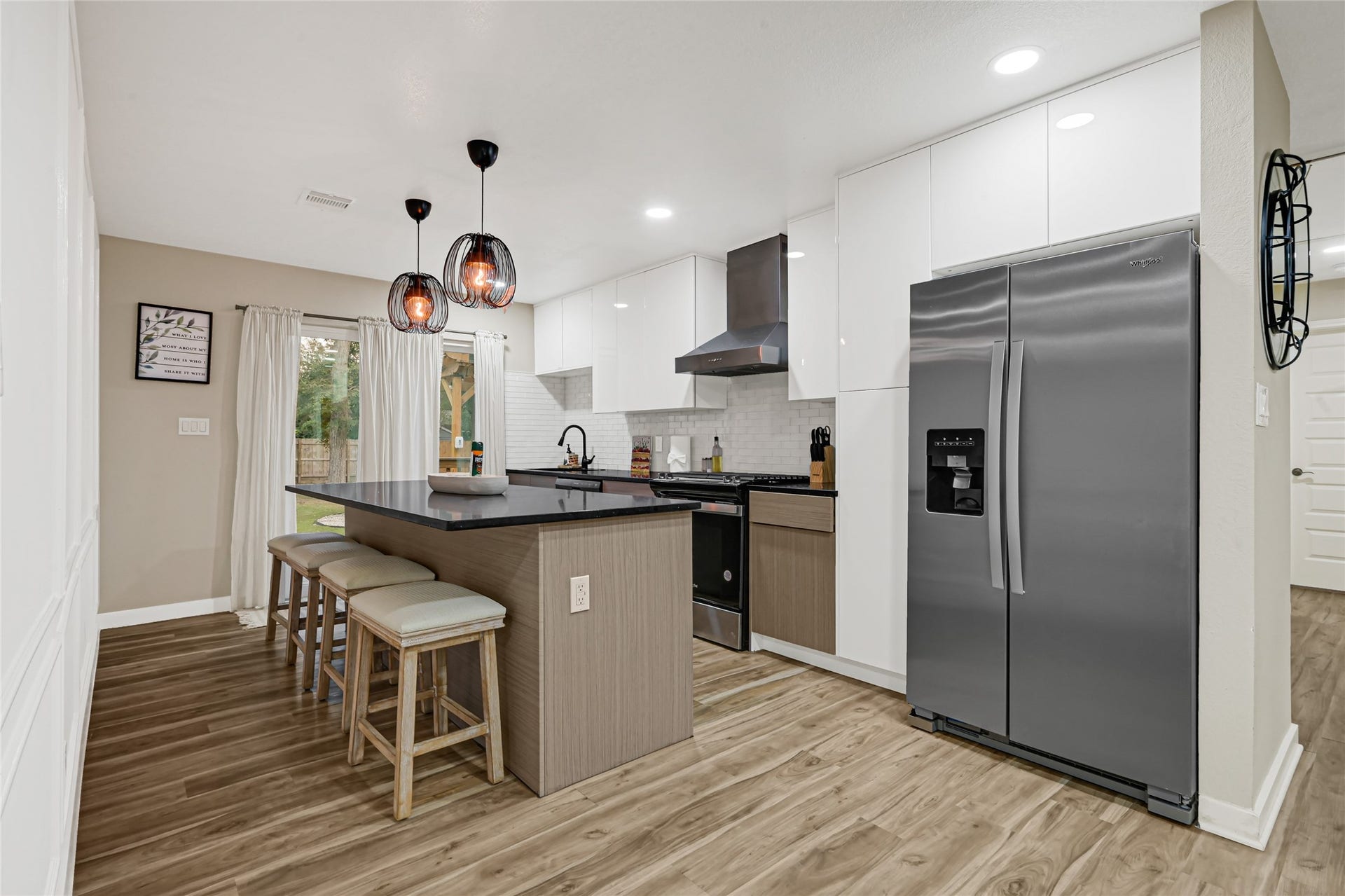 1303 Bowie Street, La Marque, TX 77568 1303 Bowie Street, La Marque, TX 77568