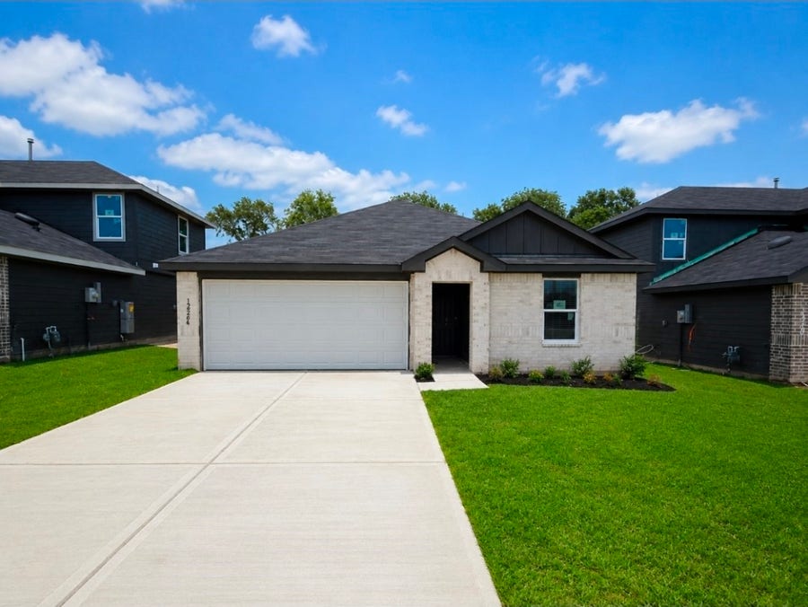 Property photo for 12264 Lexington Heights Drive, Willis, TX