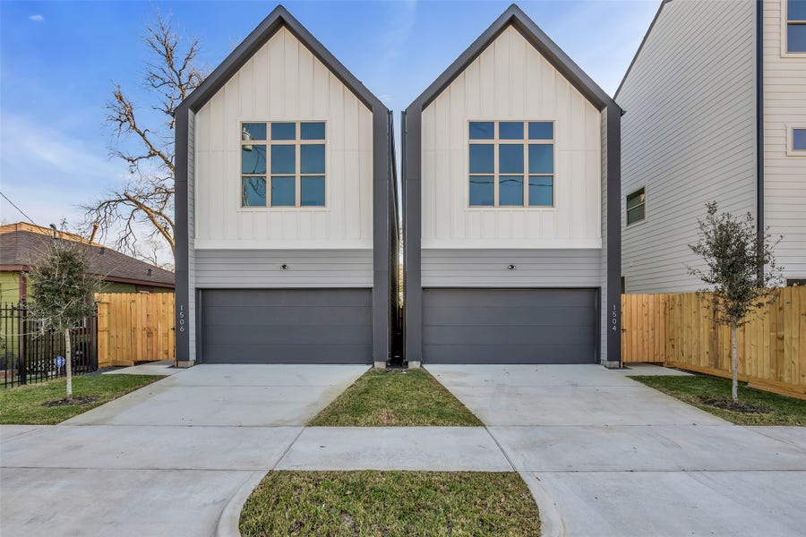 Property photo for 1506 Griffin Street, Houston, TX