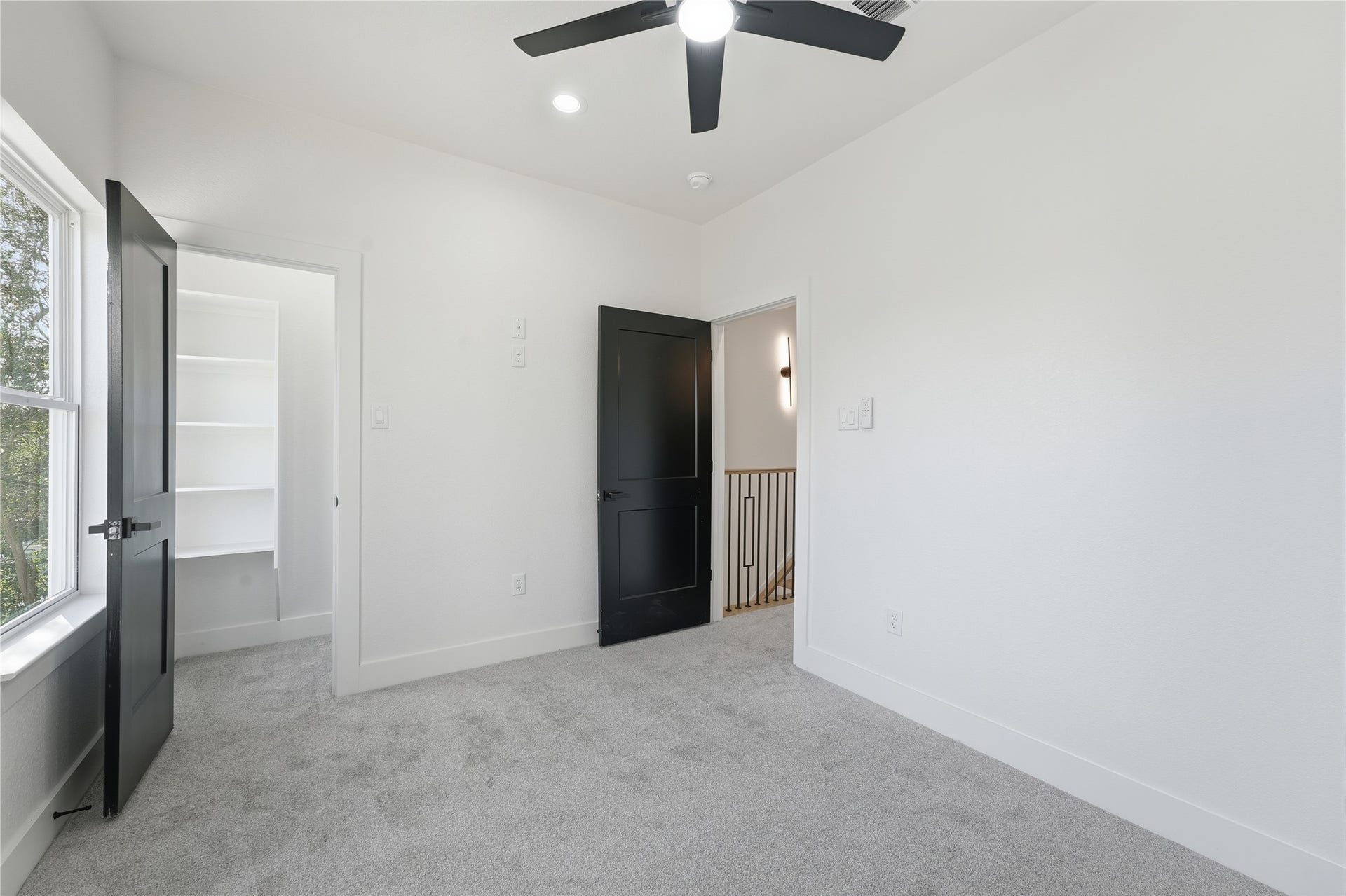 4653 Phlox Street, Houston, TX 77051 4653 Phlox Street, Houston, TX 77051