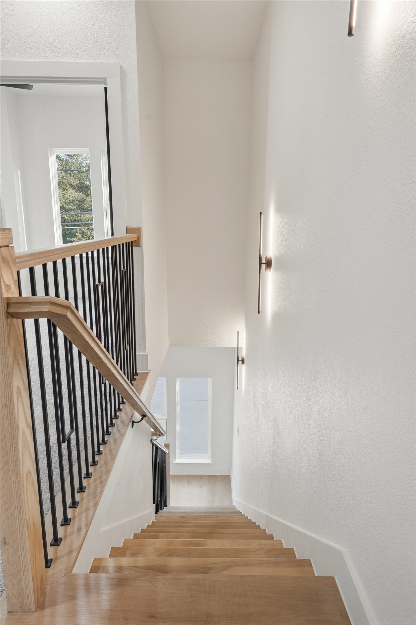 4653 Phlox Street, Houston, TX 77051 4653 Phlox Street, Houston, TX 77051
