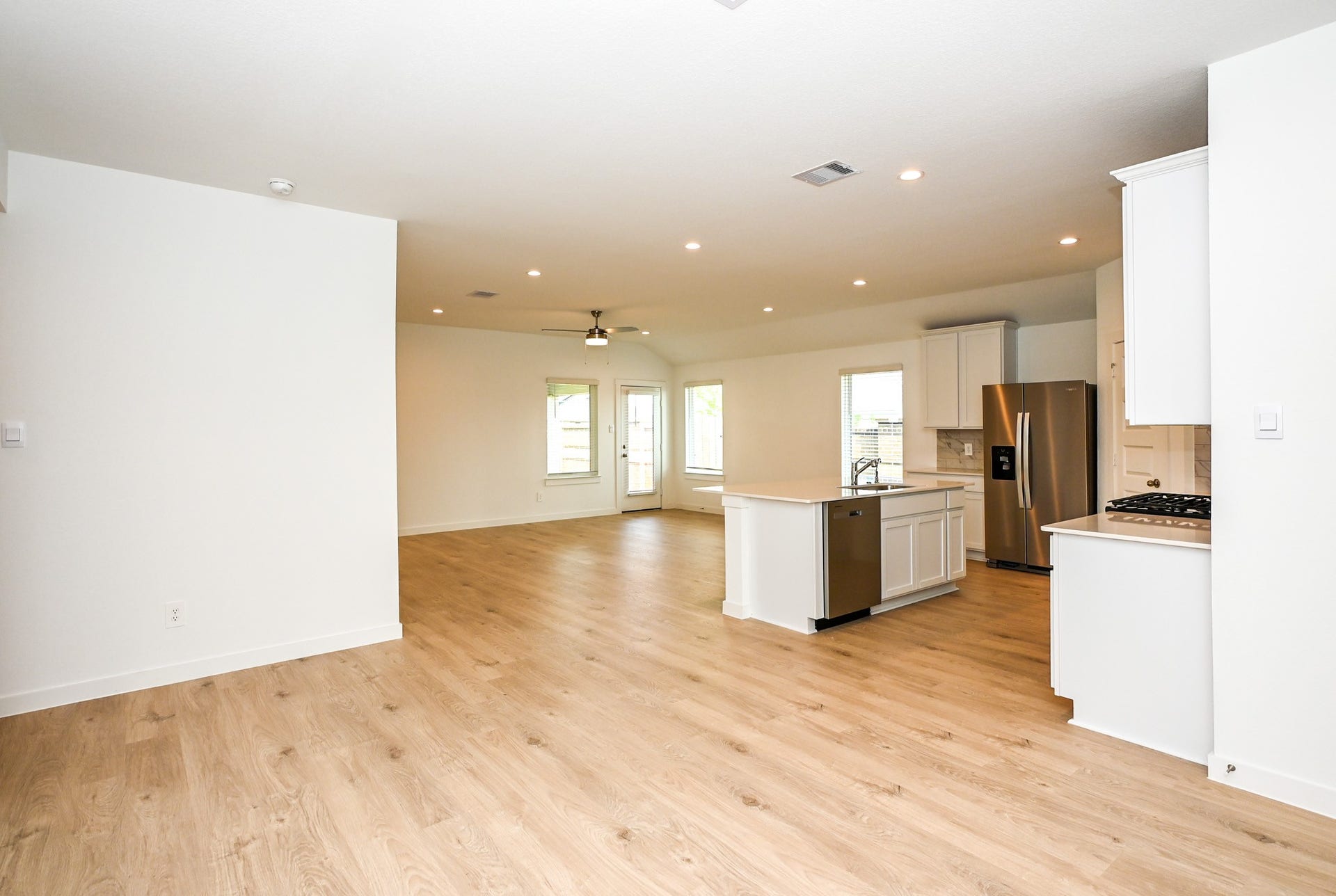 3427 Langley Bend Lane, Fulshear, TX 77441 3427 Langley Bend Lane, Fulshear, TX 77441