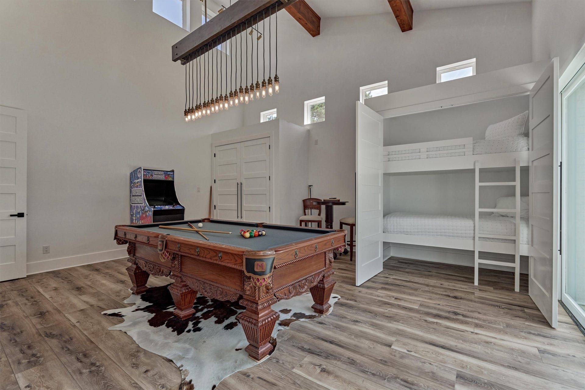 9228 Lake Conroe Drive, Conroe, TX 77304 9228 Lake Conroe Drive, Conroe, TX 77304