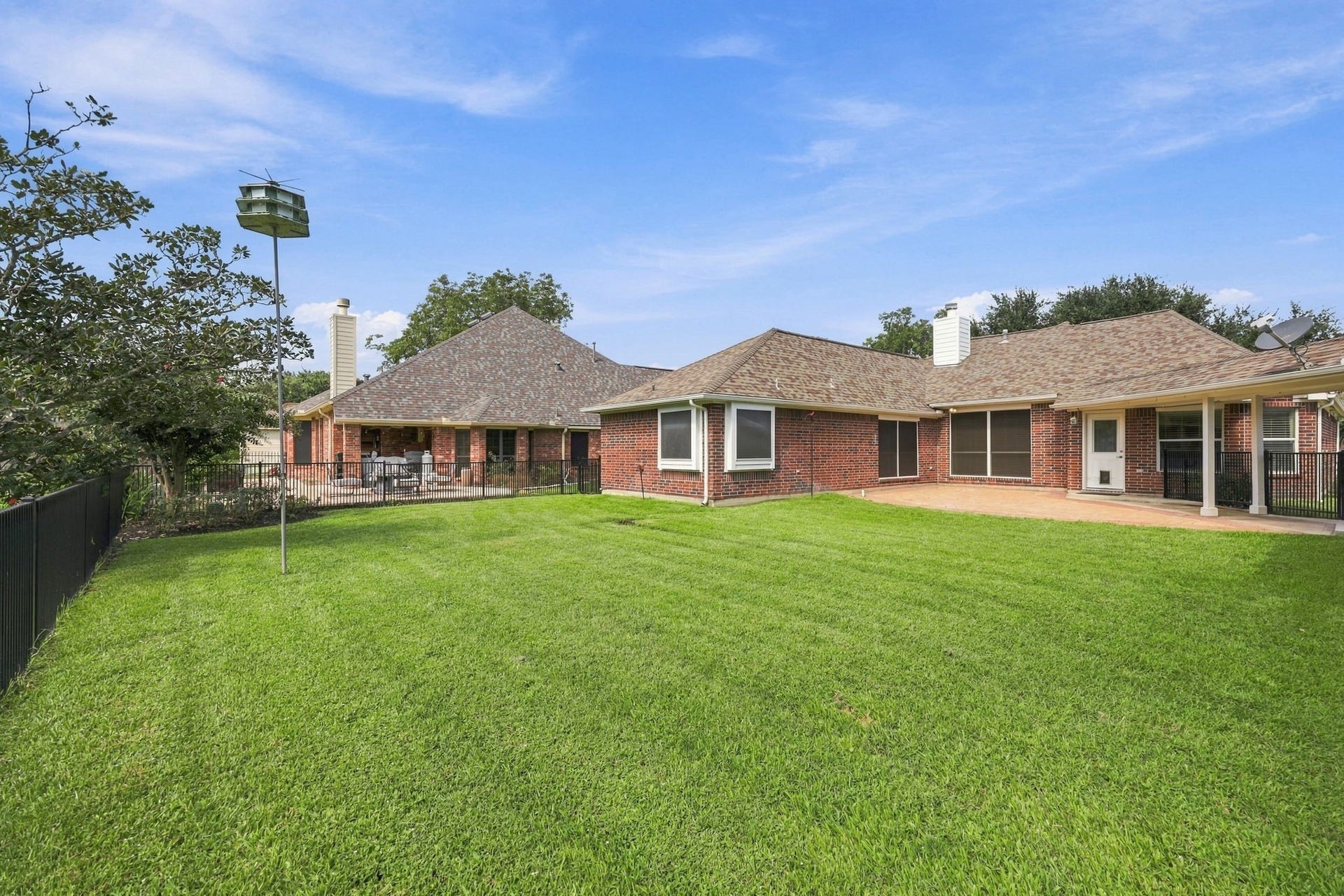33211 Woodton Court, Fulshear, TX 77441 The Backyard is the perfect spot for kids to play or to add a pool, offering plenty of room to create your own outdoor oasis. The fully fenced yard provides a blank canvas to bring your vision to life, whether you envision a sparkling pool, lush landscaping, a play area, or the ultimate space for outdoor entertaining.