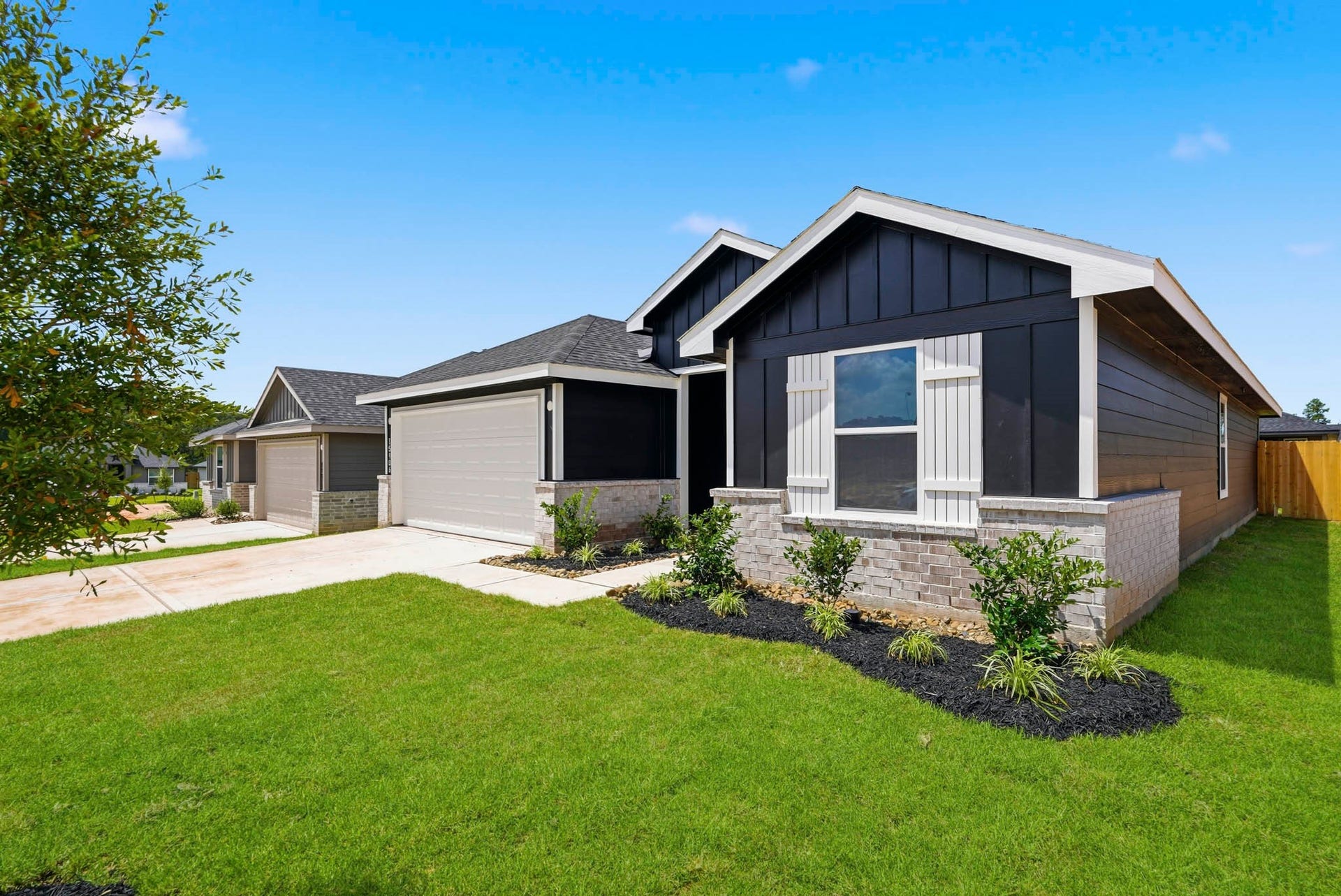 15906 Maybelle Street, Montgomery, TX 77316 15906 Maybelle Street, Montgomery, TX 77316