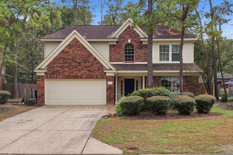 Property photo for 99 E Sterling Pond Circle, The Woodlands, TX