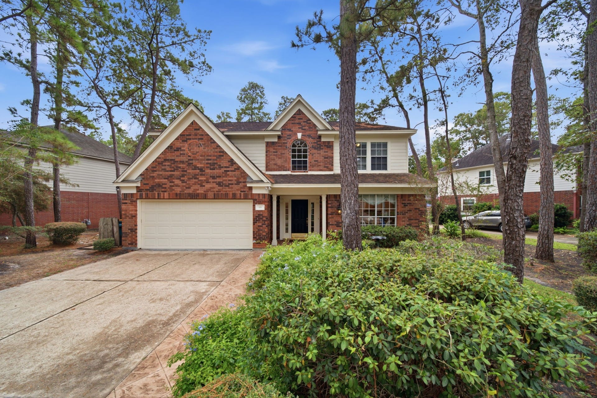 99 E Sterling Pond Circle, The Woodlands, TX 77382 99 E Sterling Pond Circle, The Woodlands, TX 77382