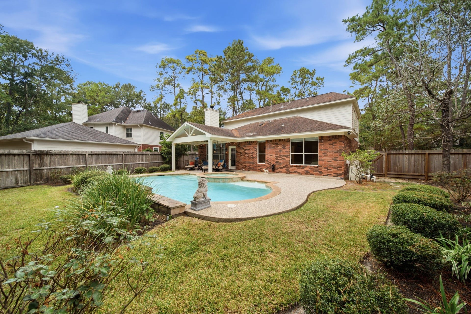 99 E Sterling Pond Circle, The Woodlands, TX 77382 99 E Sterling Pond Circle, The Woodlands, TX 77382