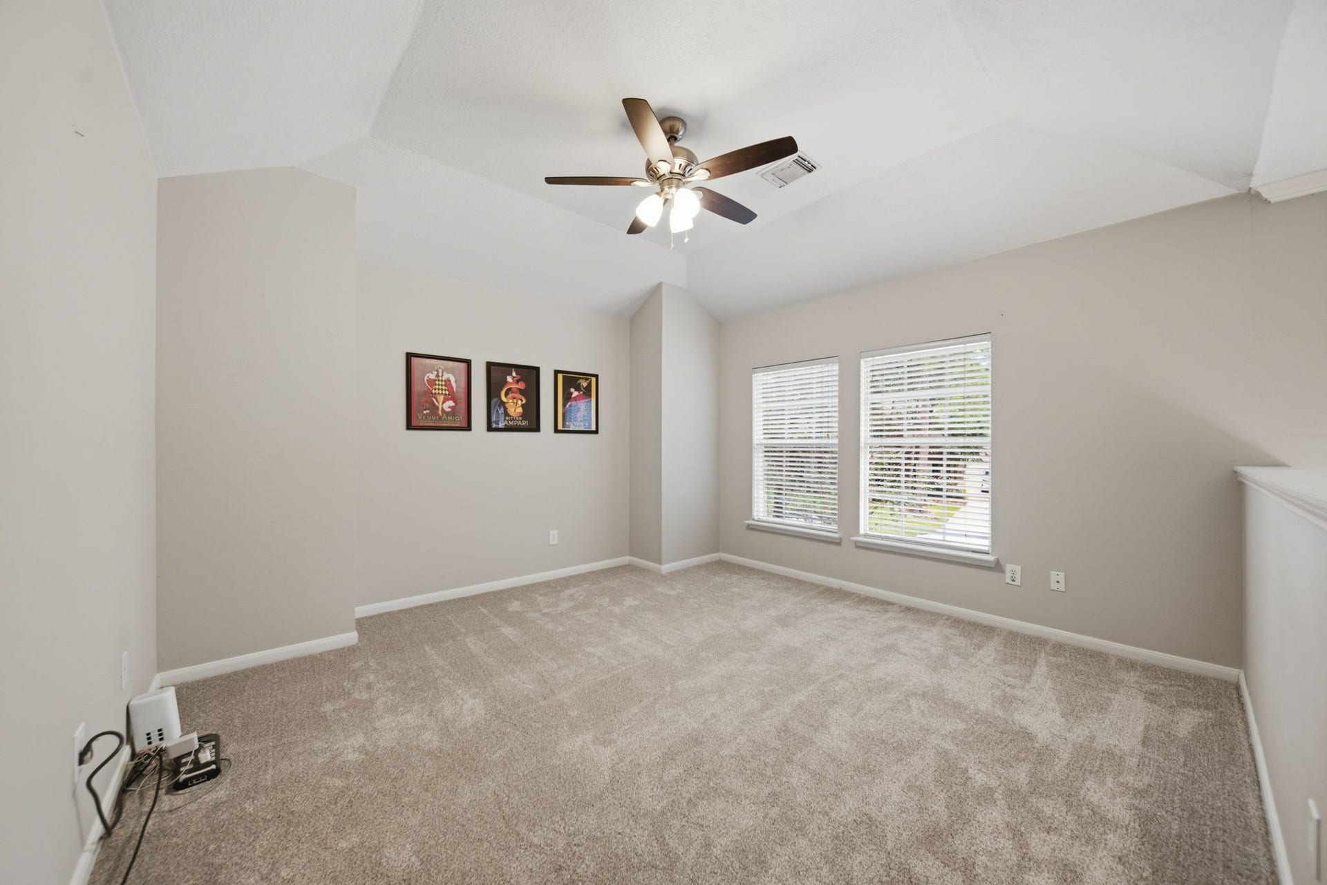 99 E Sterling Pond Circle, The Woodlands, TX 77382 99 E Sterling Pond Circle, The Woodlands, TX 77382