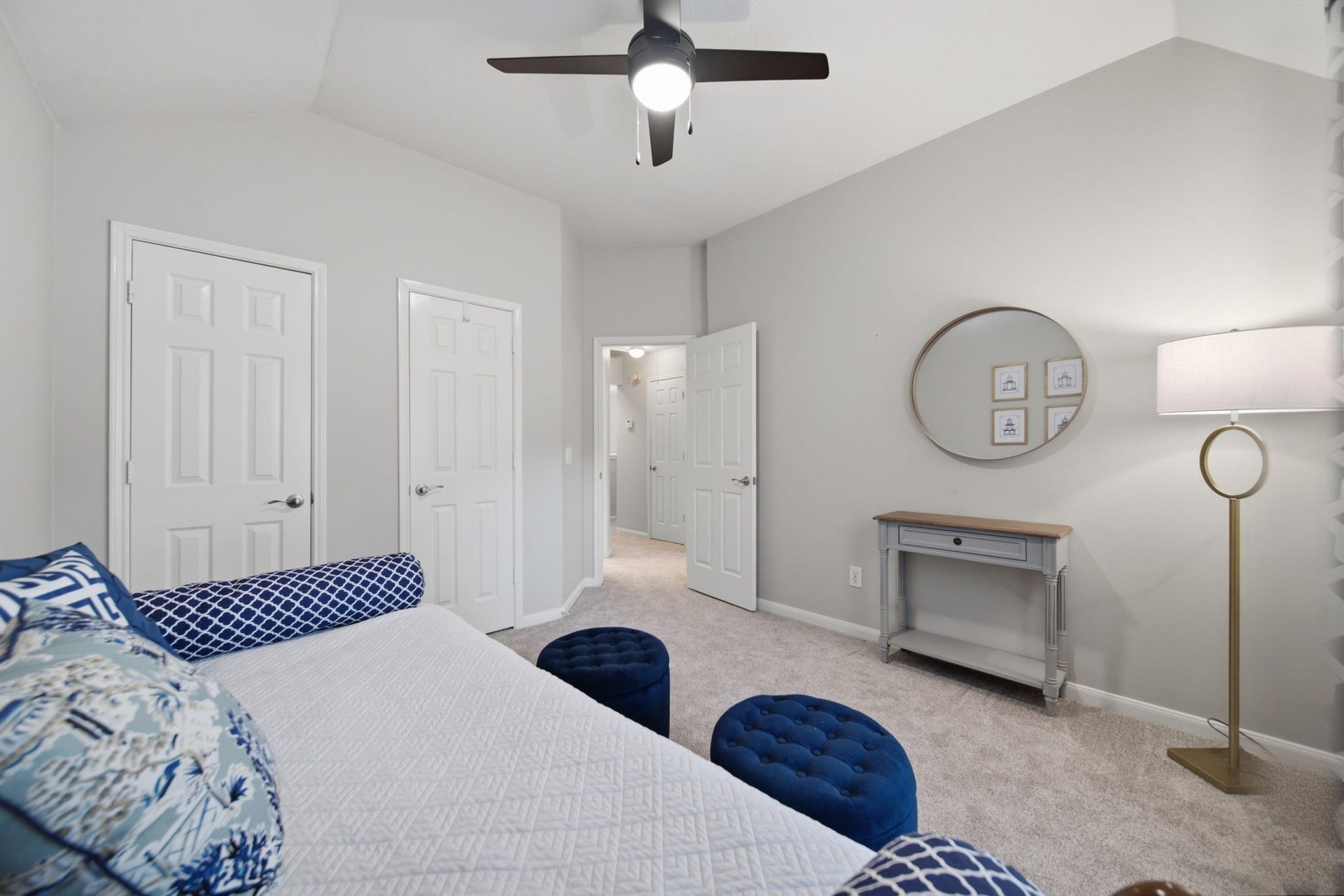 99 E Sterling Pond Circle, The Woodlands, TX 77382 99 E Sterling Pond Circle, The Woodlands, TX 77382
