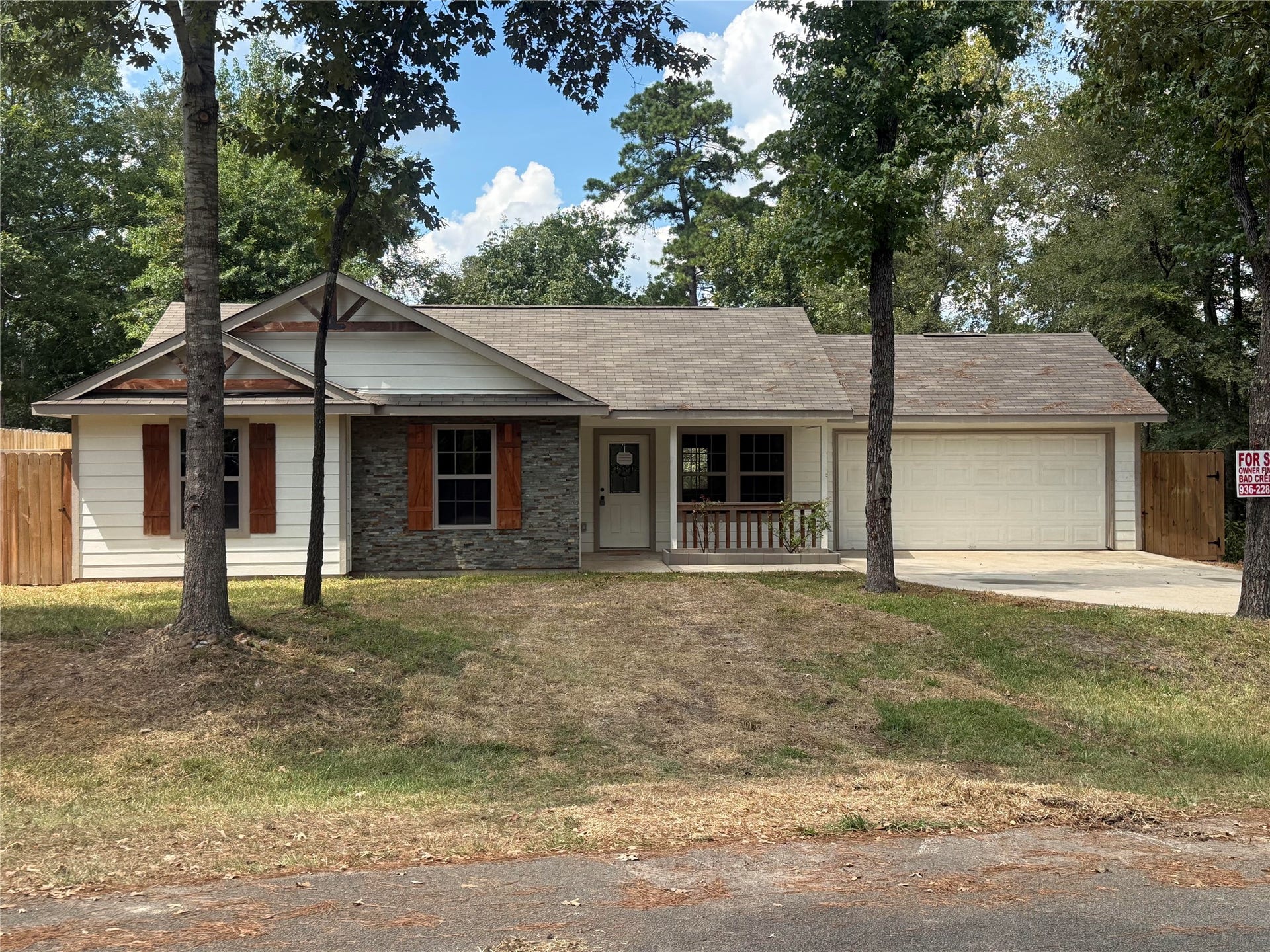 10595 Royal Andrews, Conroe, TX 77303 10595 Royal Andrews, Conroe, TX 77303