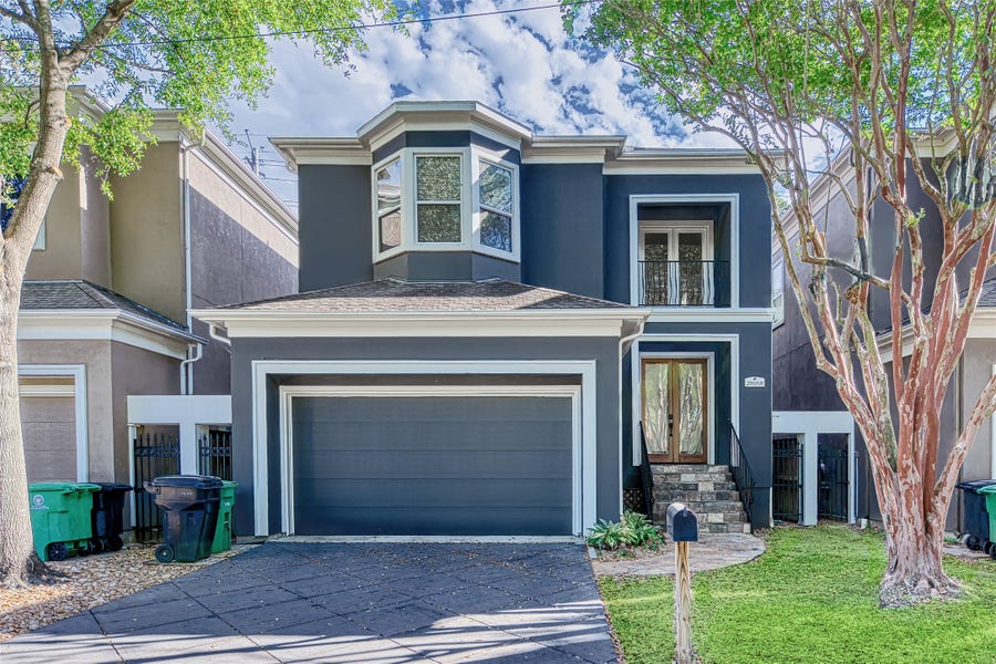 Property photo for 2010B W 14th Street, Houston, TX