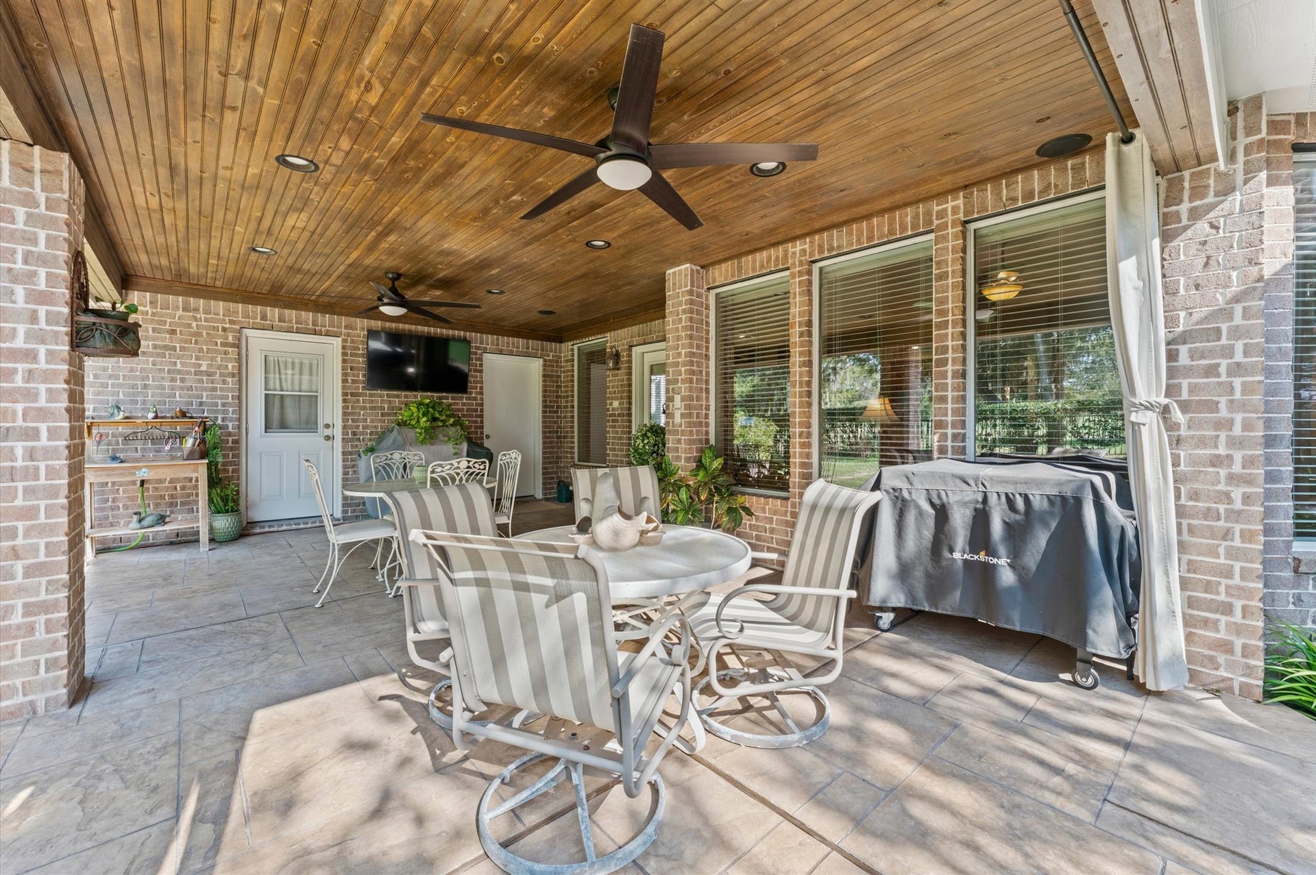 8511 Stones Throw Lane, Missouri City, TX 77459 Patio