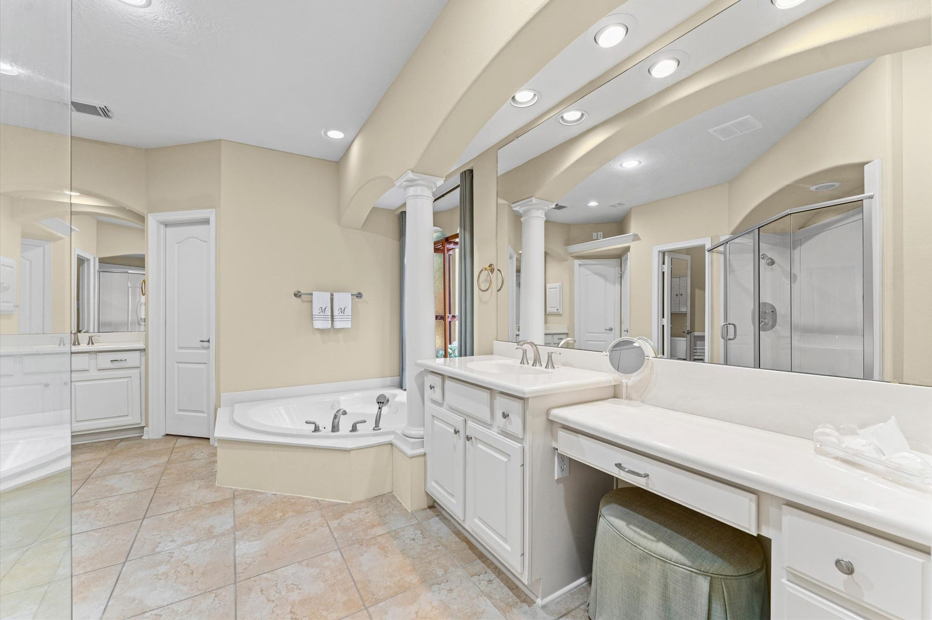 8511 Stones Throw Lane, Missouri City, TX 77459 Primary Bathroom