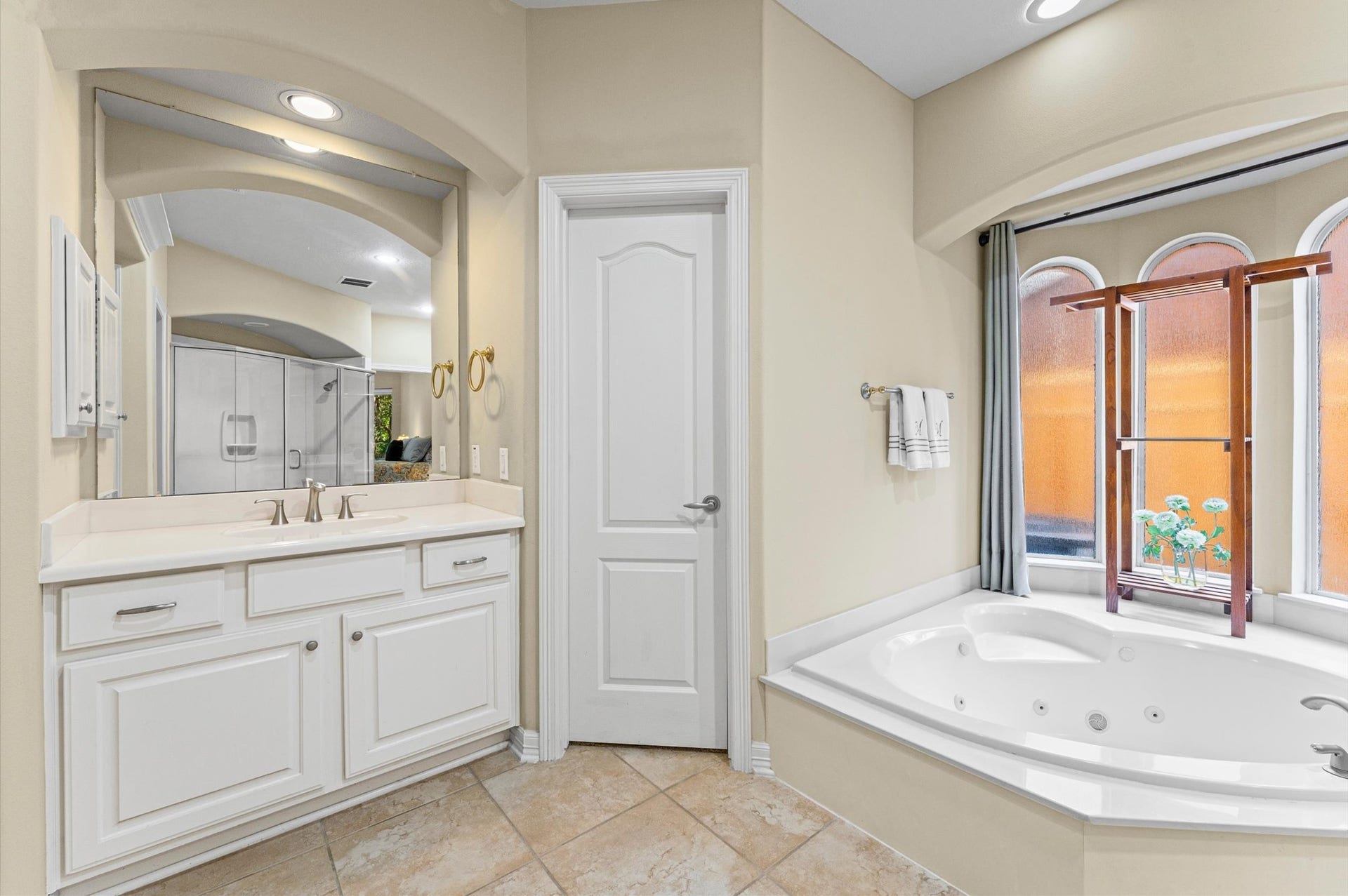 8511 Stones Throw Lane, Missouri City, TX 77459 Primary Bathroom
