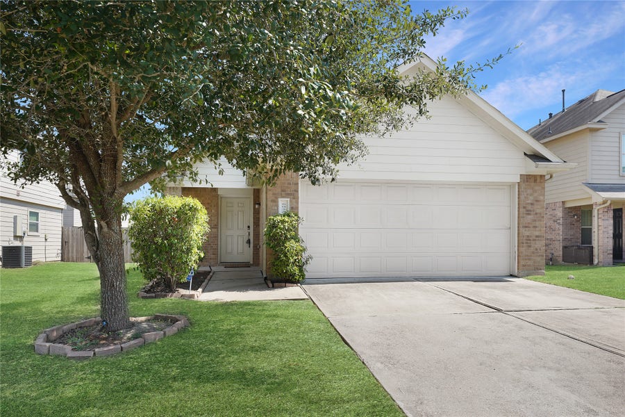 Property photo for 6026 Brenwood Trails Lane, Katy, TX